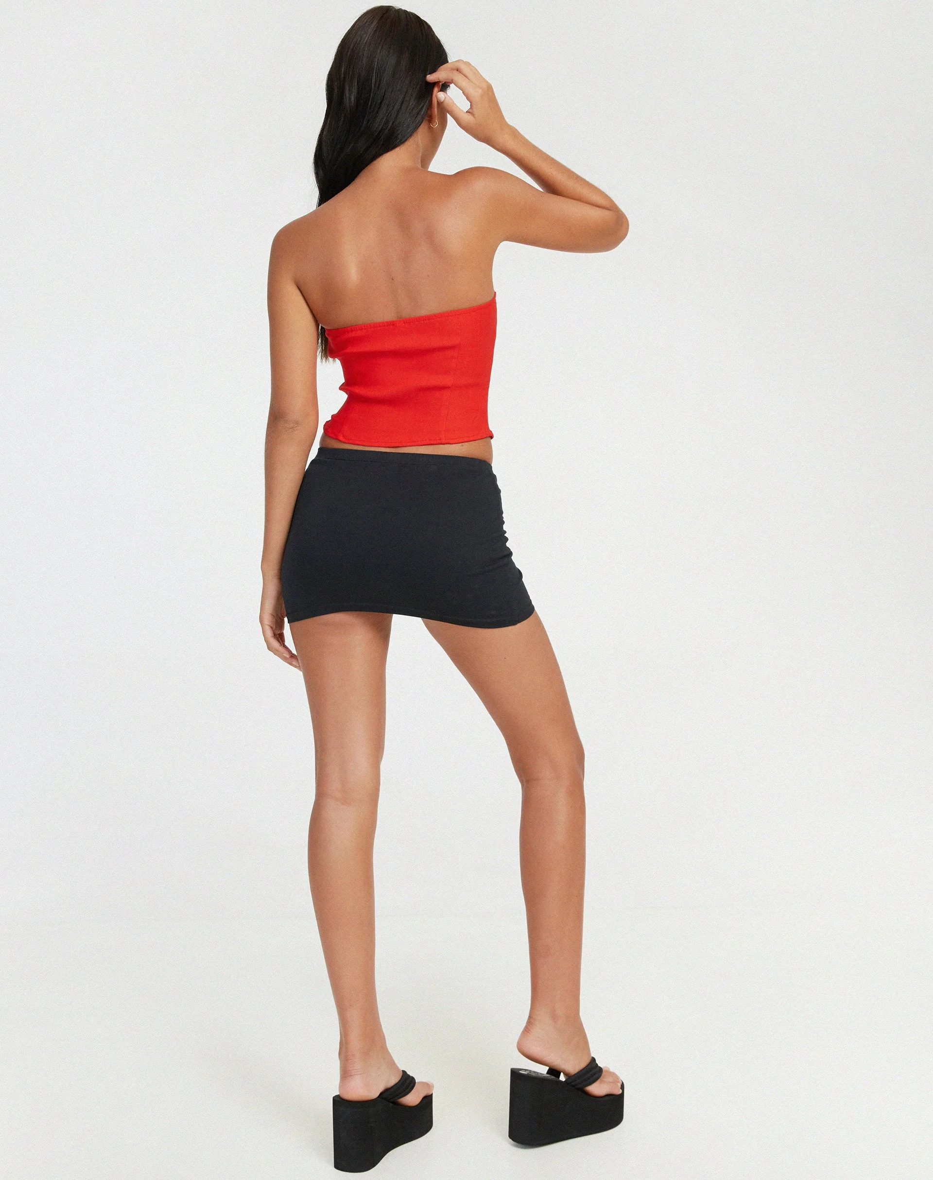 Salus Maßgeschneidertes Bandeau-Top in Rot - Image 4