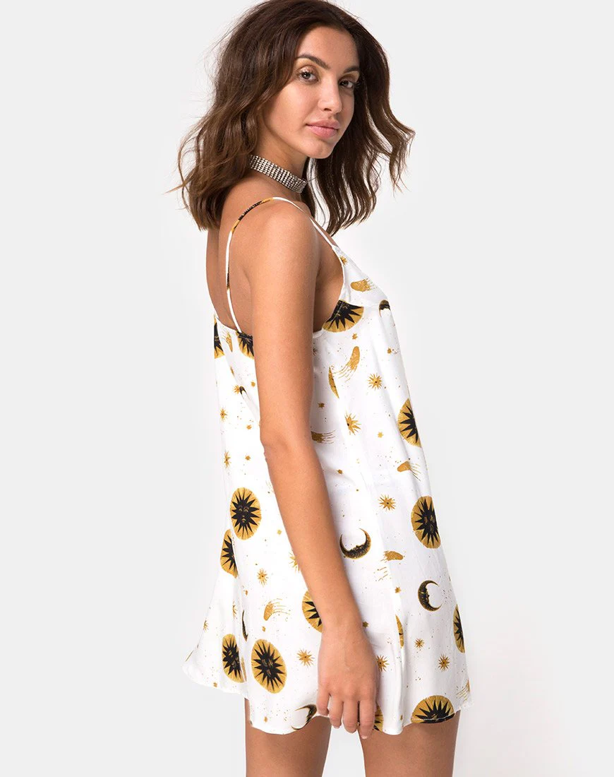 Sanna Slip-Kleid in himmlischer Creme - Image 3
