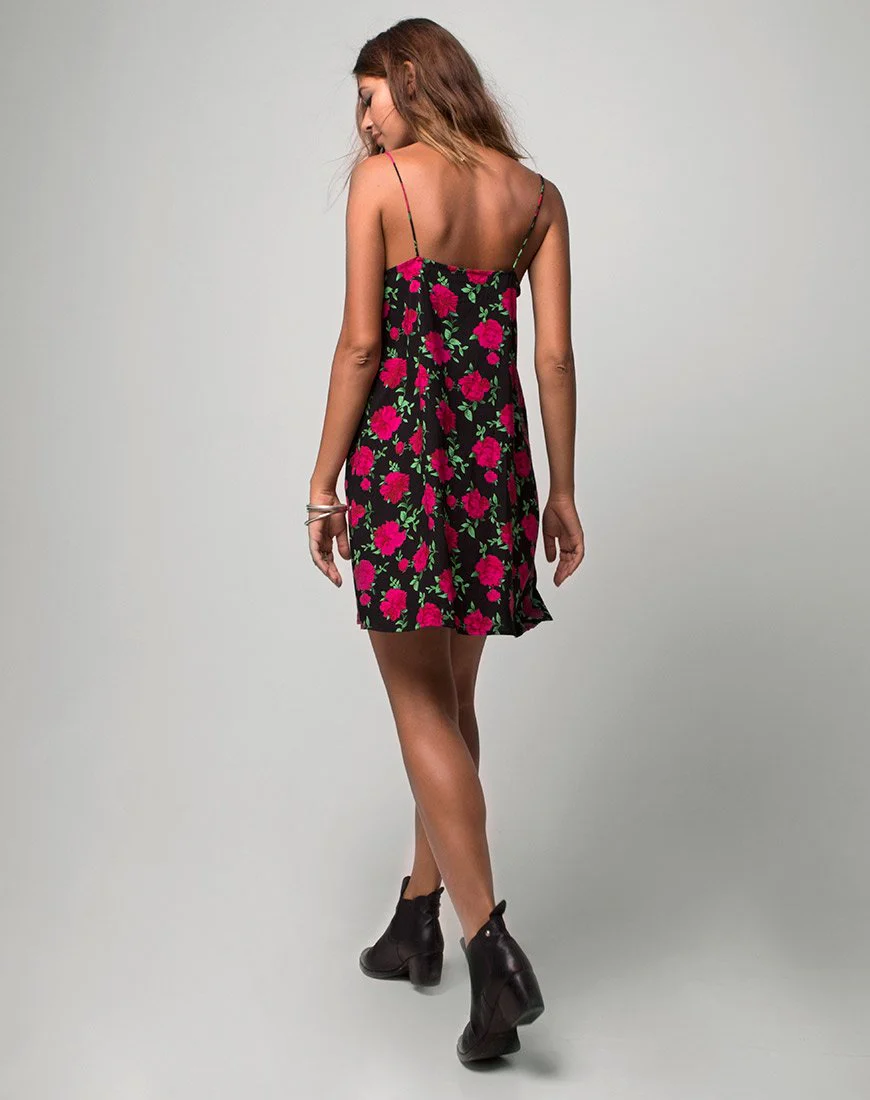Sanna Slip Dress in Valeria Rose Schwarz und Rot - Image 4