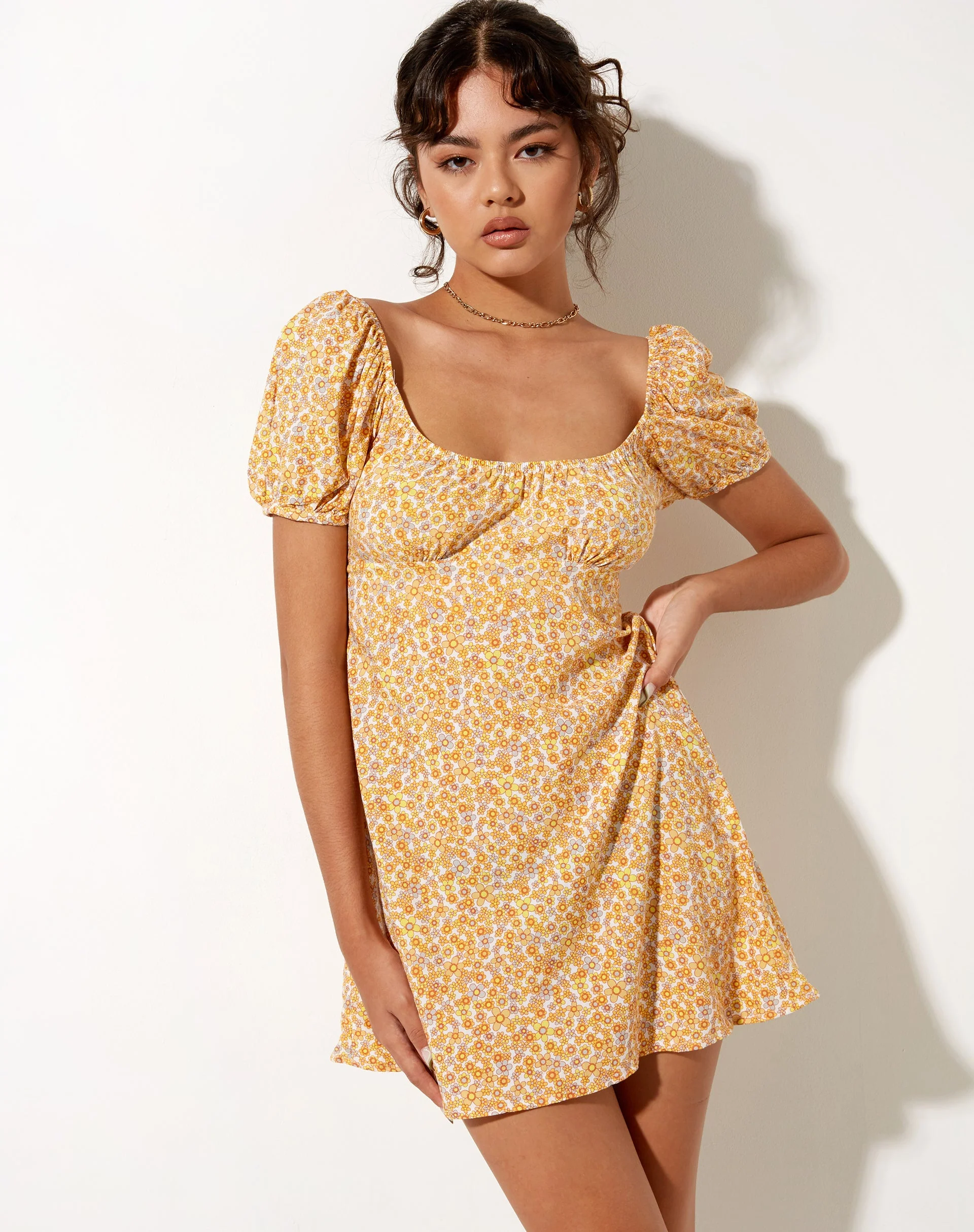 Sasi Minikleid in Flower Garden Gelb - Image 6