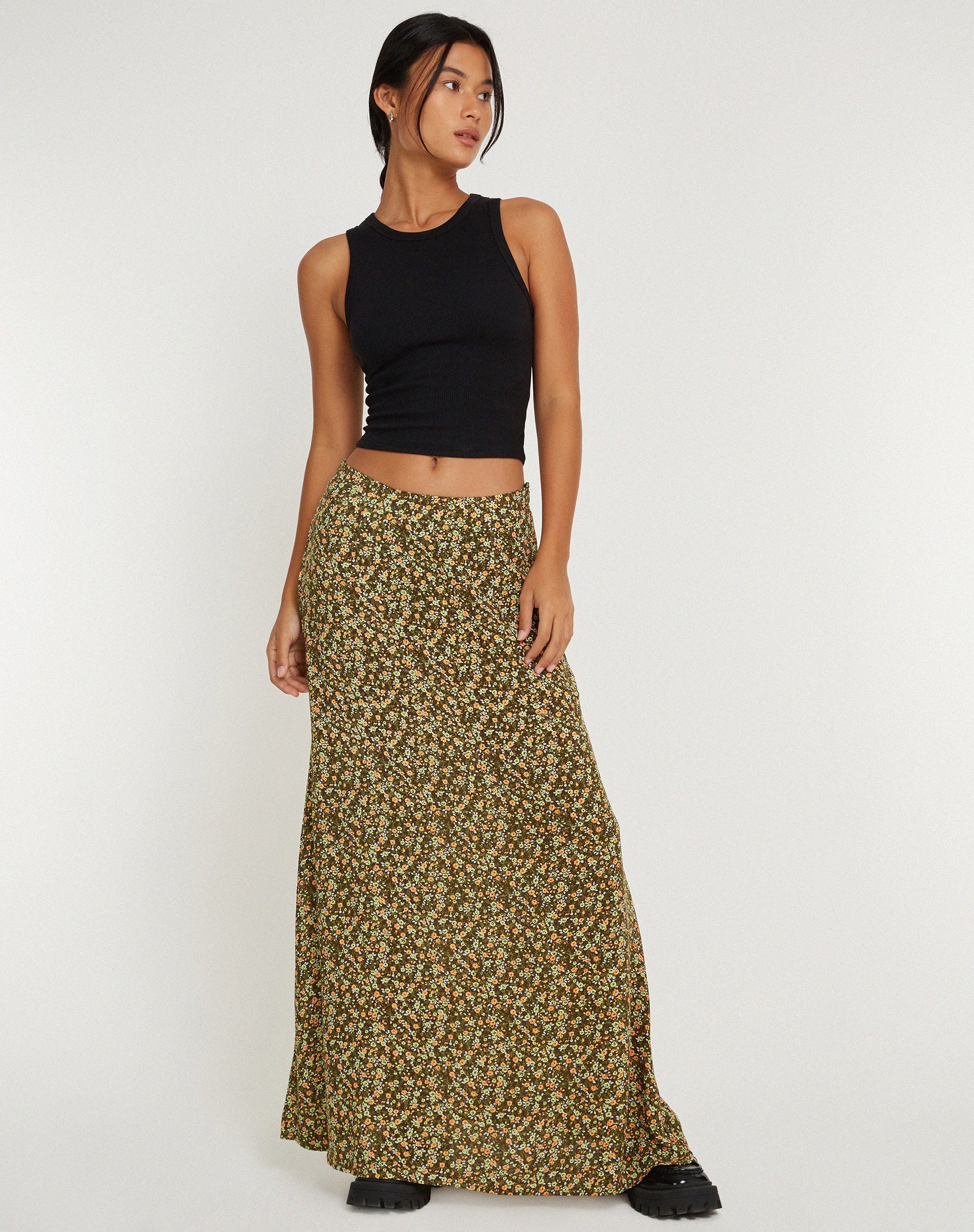 Sayan Maxirock in Khaki mit Grunge-Blumenmuster - Image 4