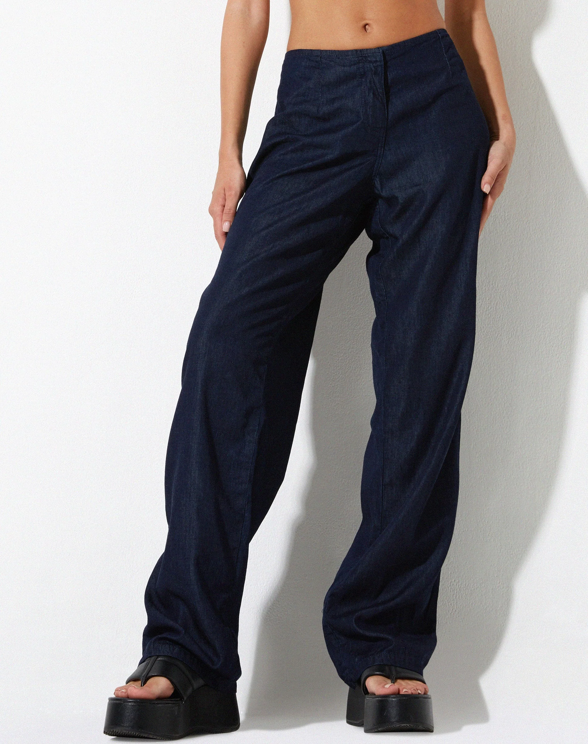 Sedna Hose mit weitem Bein aus Denim Blue Chambray