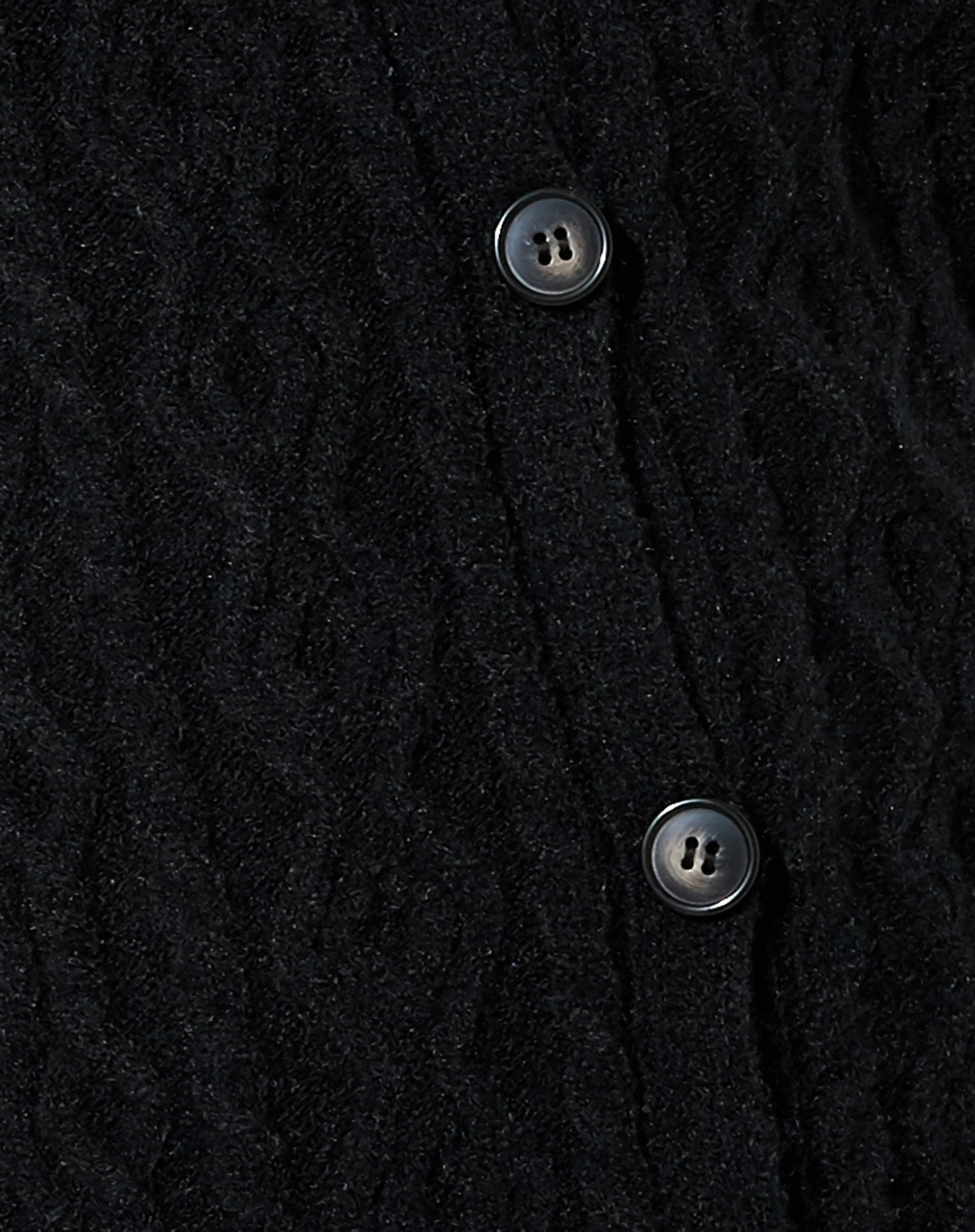 Selvi Cardi in Schwarz gestrickt - Image 5