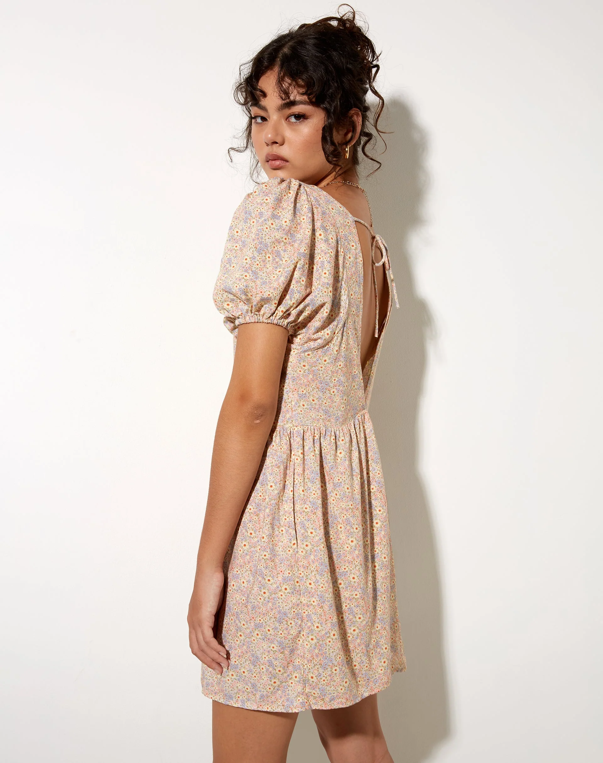 Senza Kleid in 70er Jahre Prairie Girl Floral - Image 2