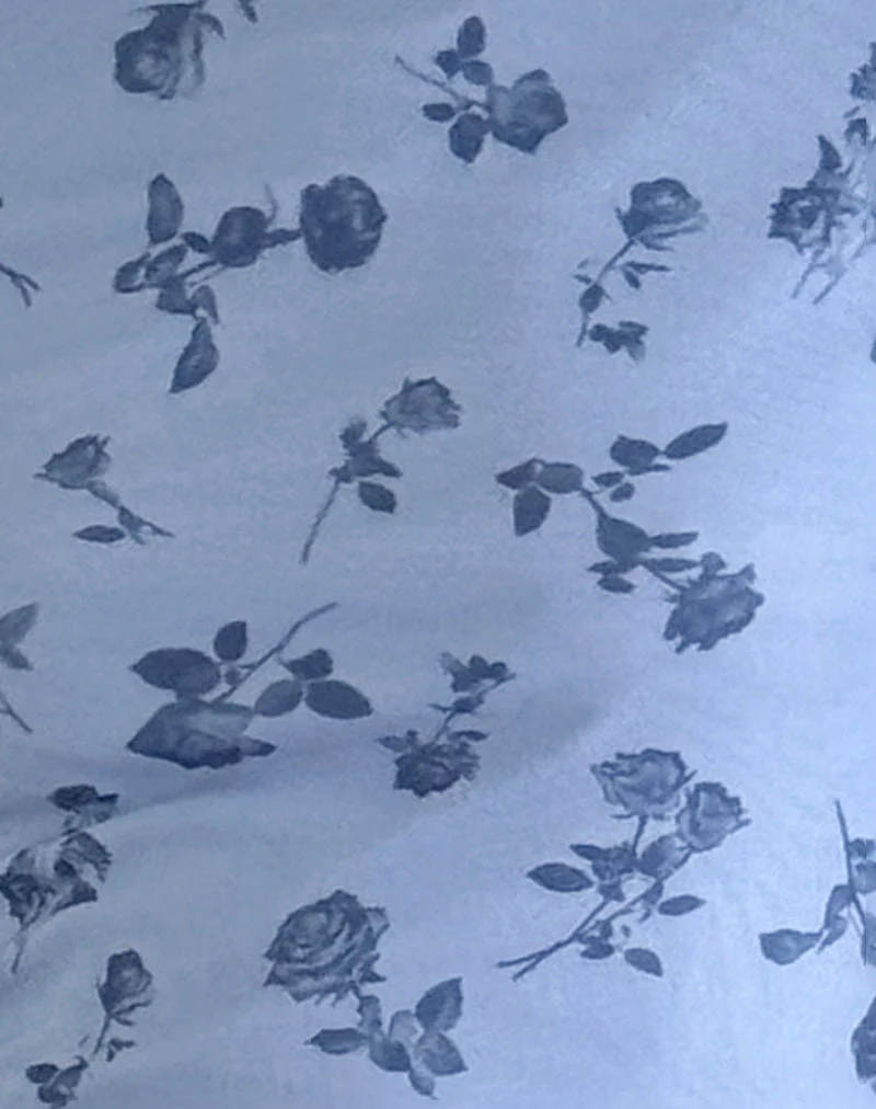 Sevila Langärmeliges Minikleid aus geblümtem Mesh in Dunkelblau - Image 5