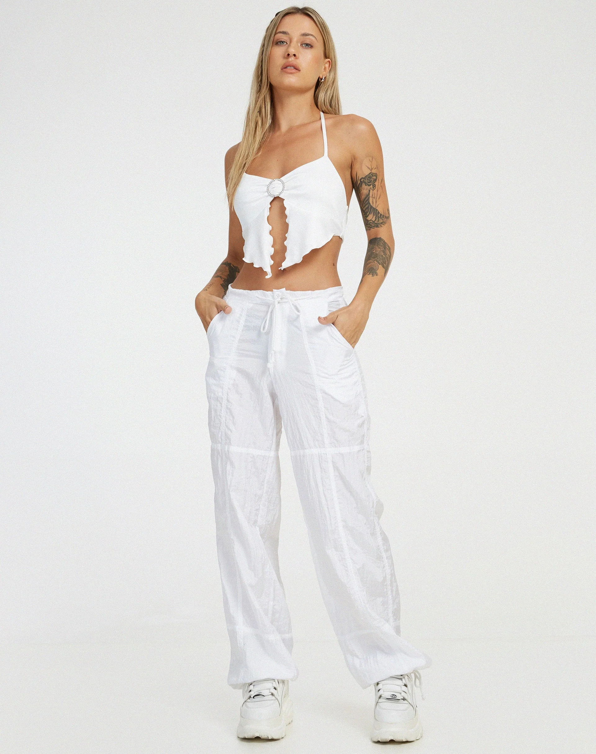 Shima Crop Top in Weiß - Image 4