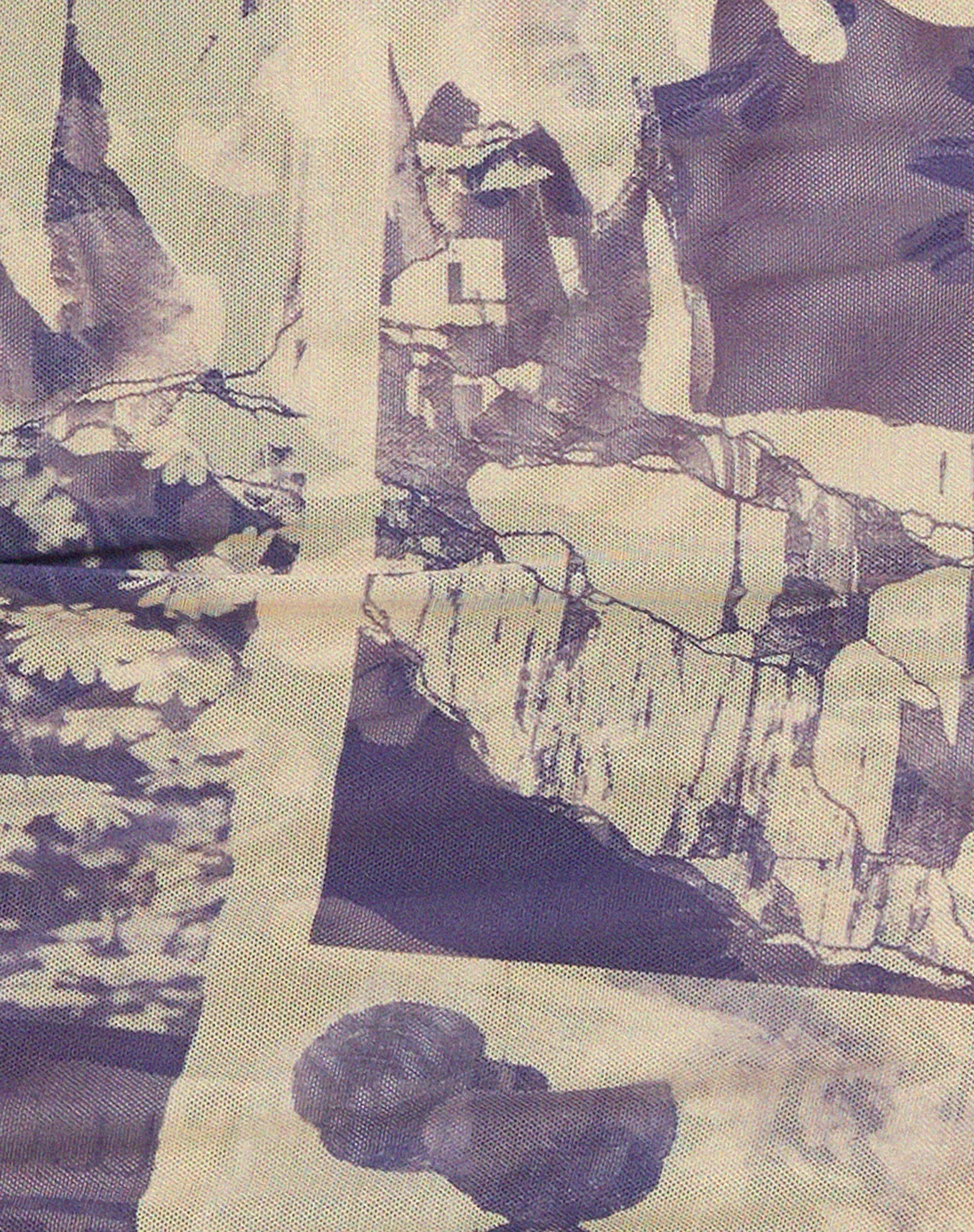 Shinura Bedrucktes Minikleid in Collage Floral Shadow Lila - Image 7
