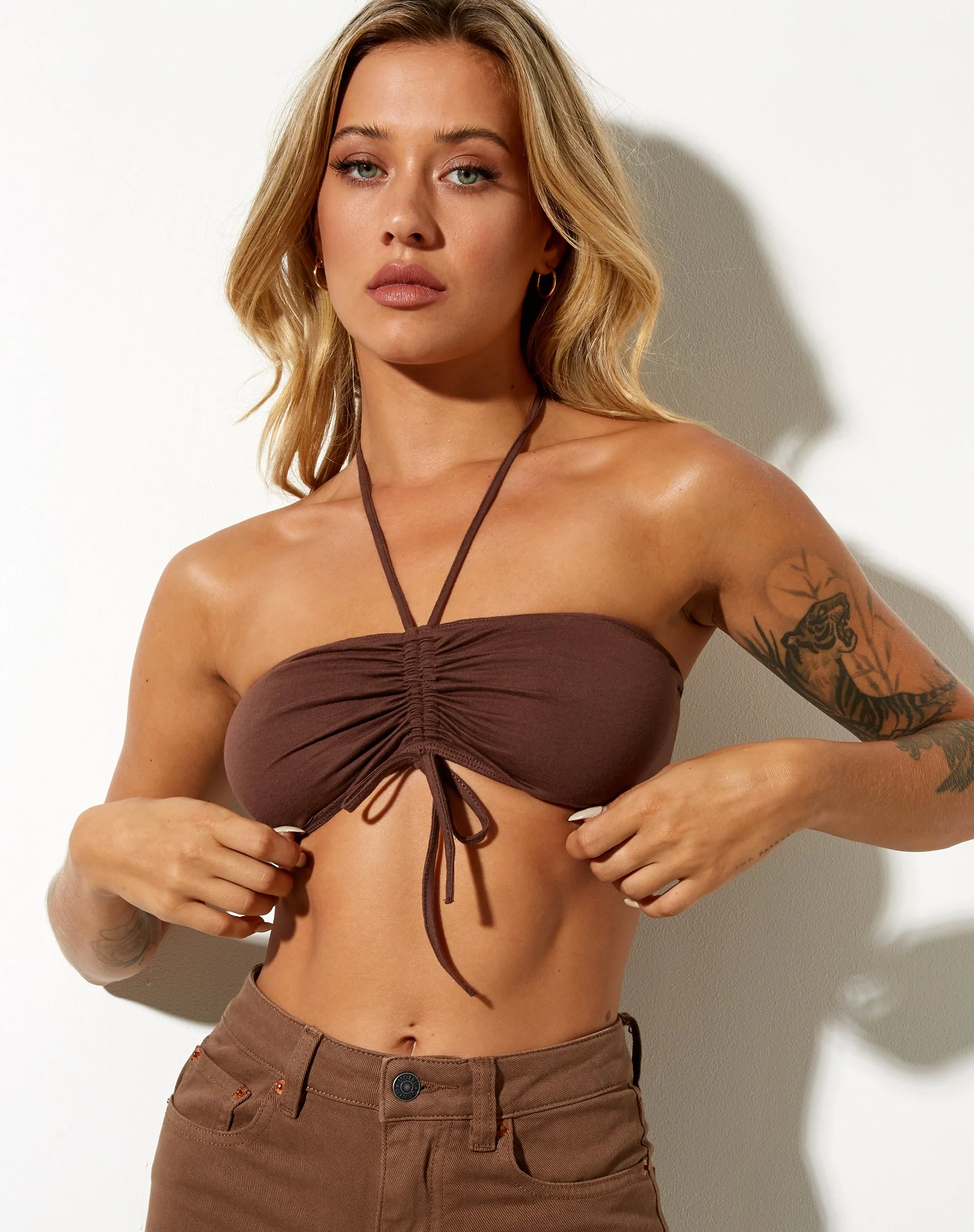 Shuji Crop Top aus Lycra Deep Mahogany