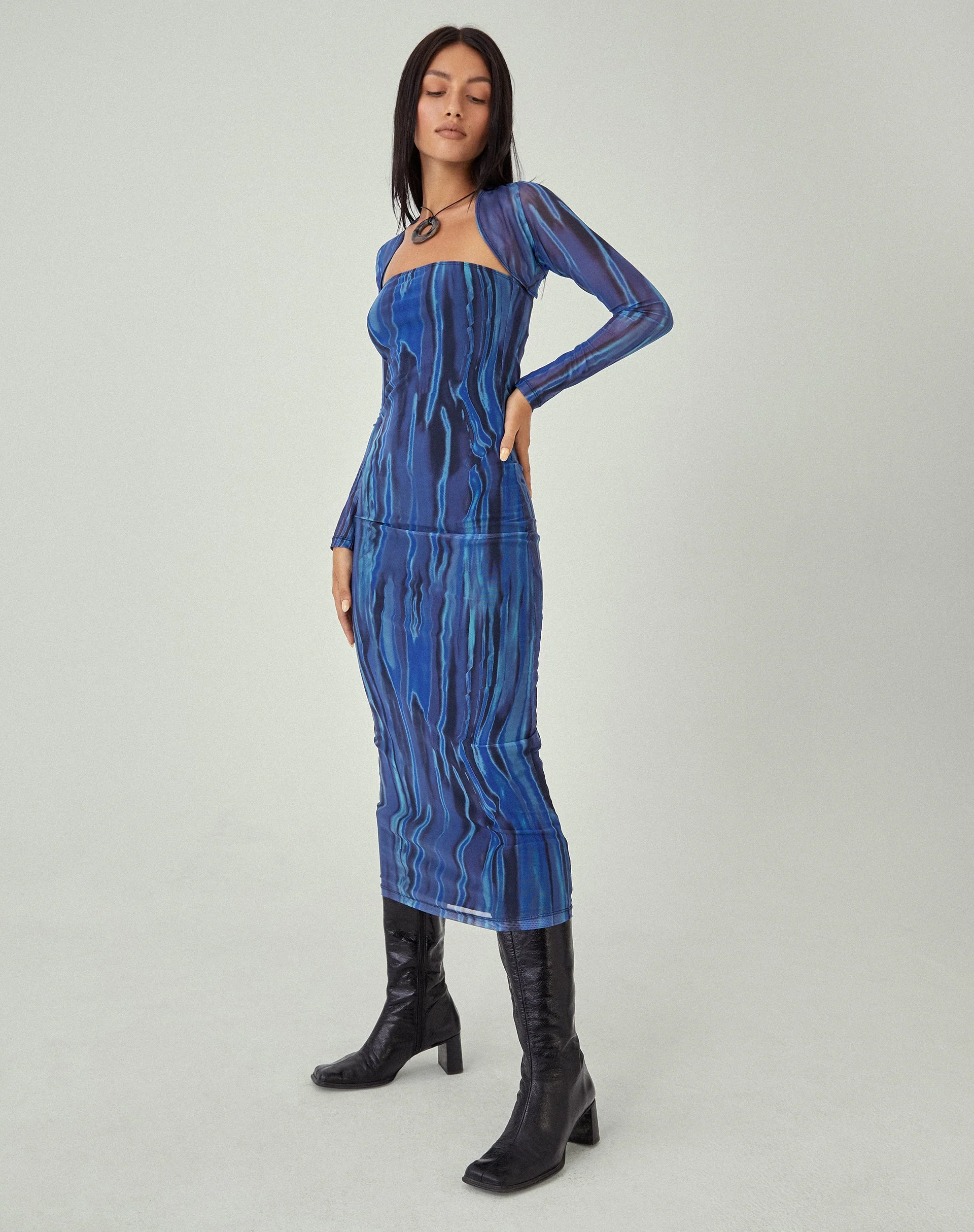 MOTEL X JACQUIE Shuro Midikleid in Farbe Bleed Blau - Image 7