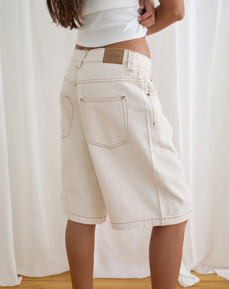 Low Rise Denim Skater Short in Off White - Image 5