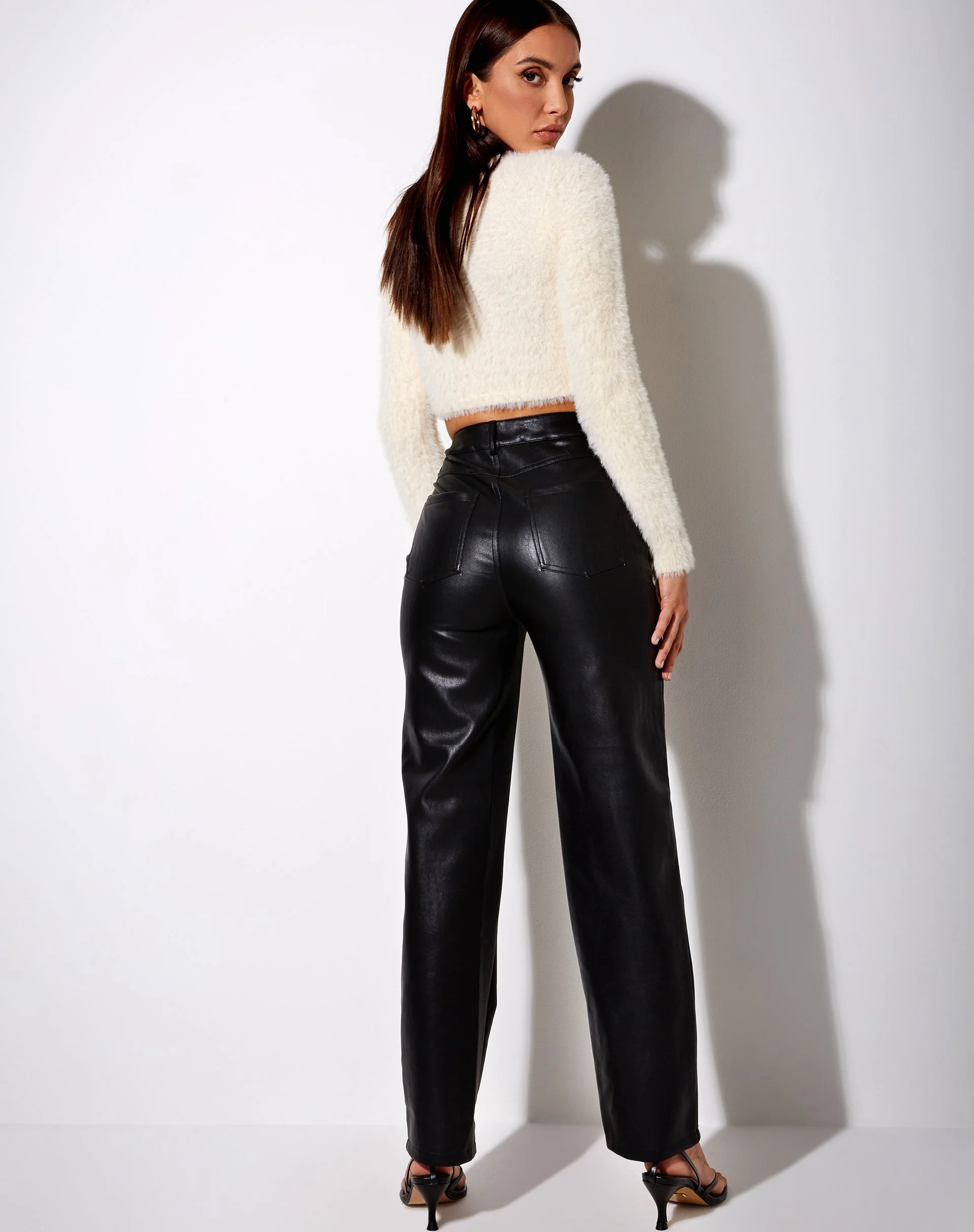 Skinny Cropped Pullover aus Pelzstrick Creme - Image 5