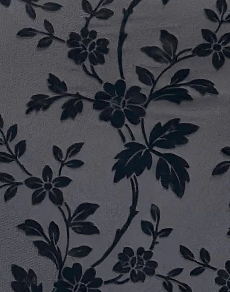 Slokya Langärmeliges Maxikleid in Vine Floral Flock Ocean Storm - Image 6