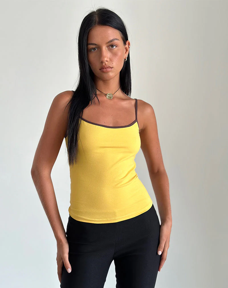 Solani-Platte in Yellow May mit Mahagoni-Einfassung