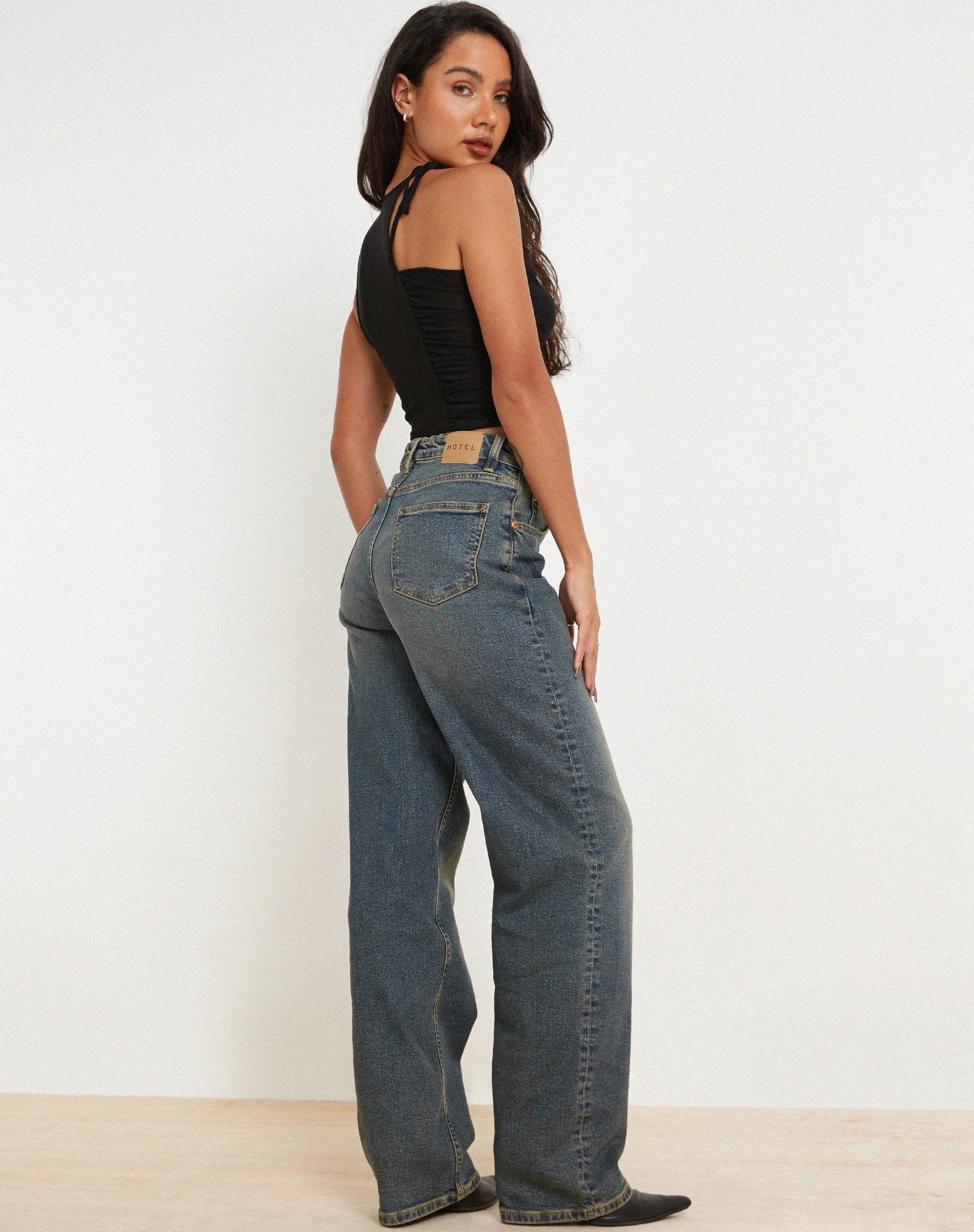Sonja Crop Top in Schwarz - Image 5