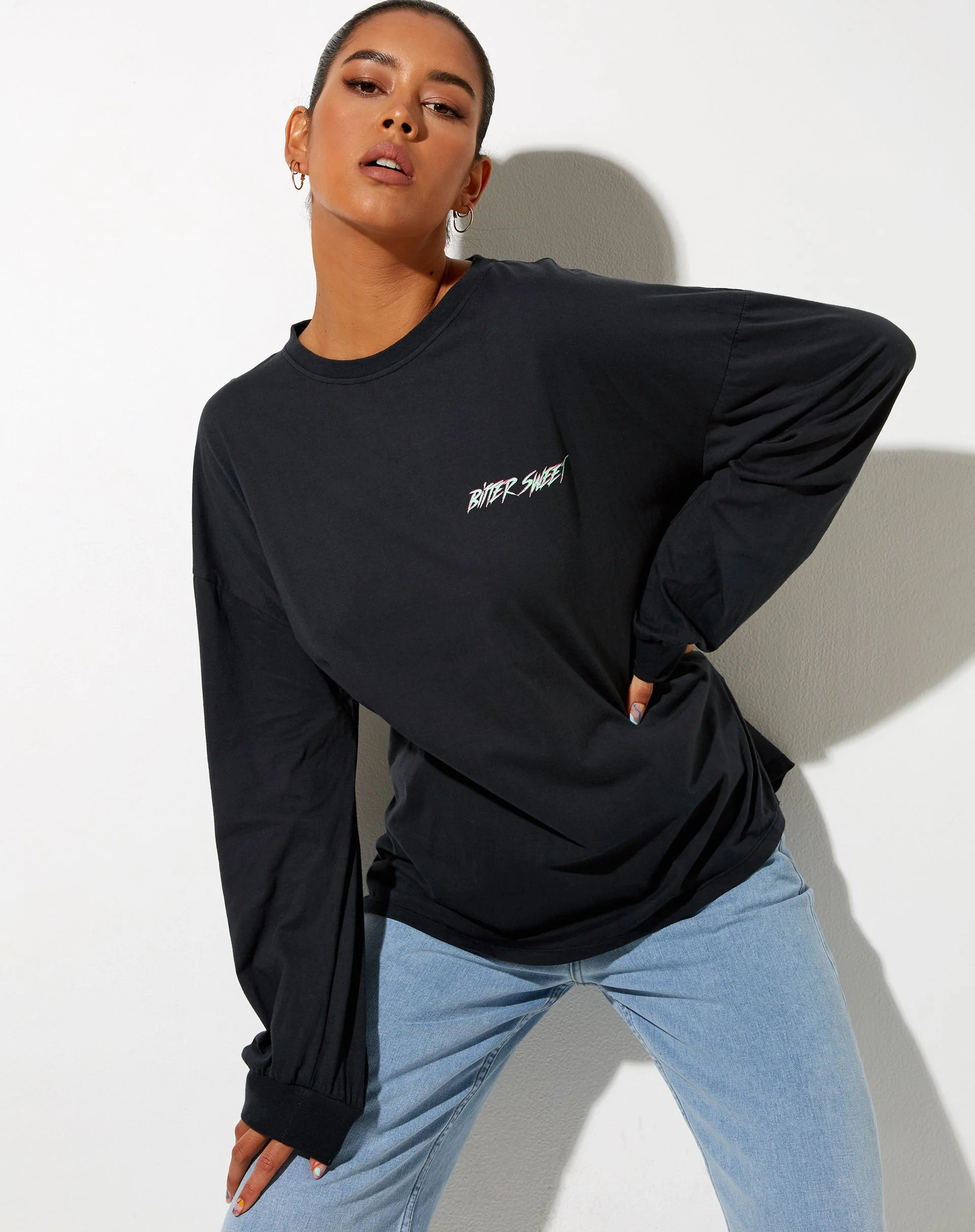 Soph Tee in Vintage Schwarz Bittersweet - Image 3