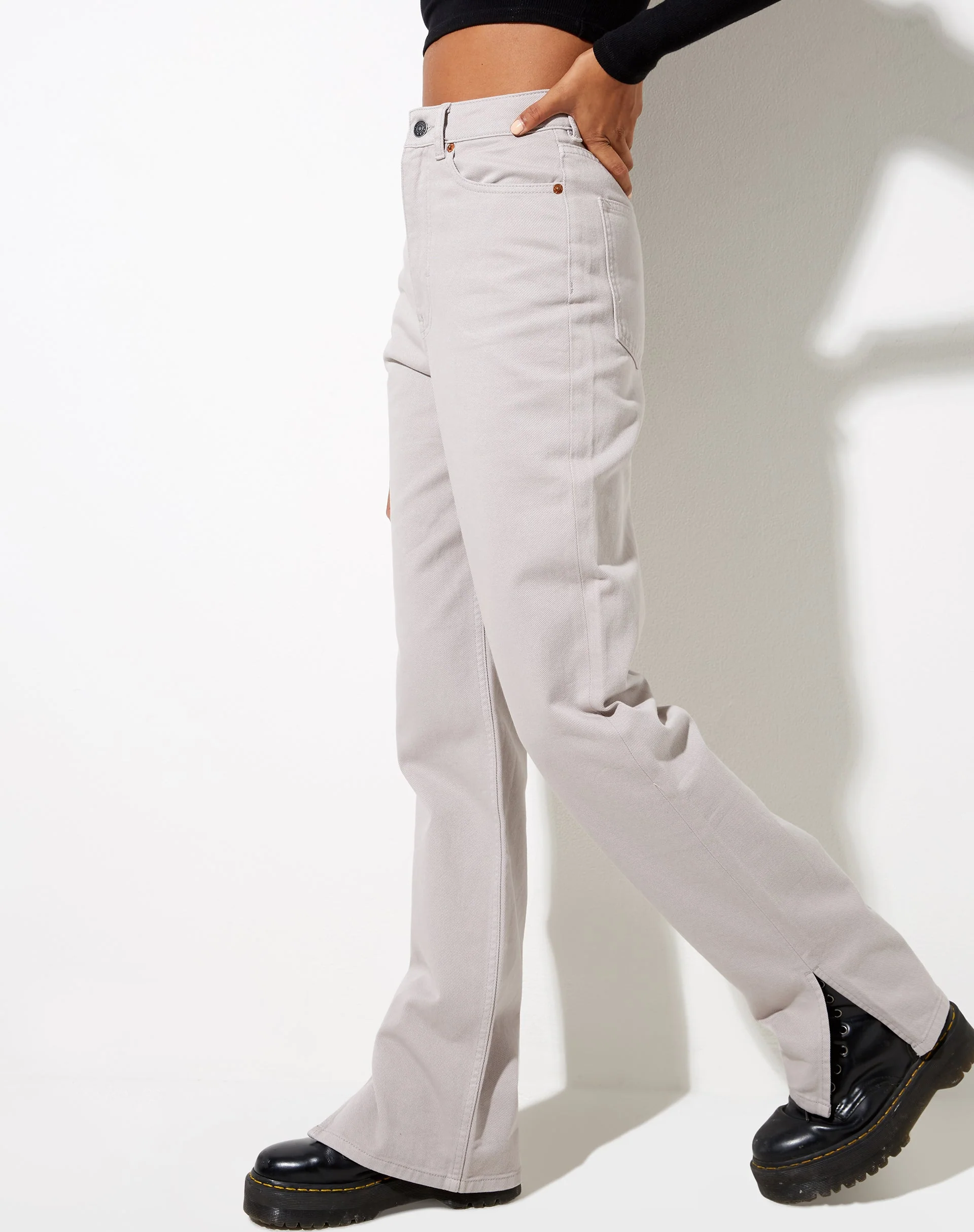 Straight Leg Jeans in Mondsüchtig