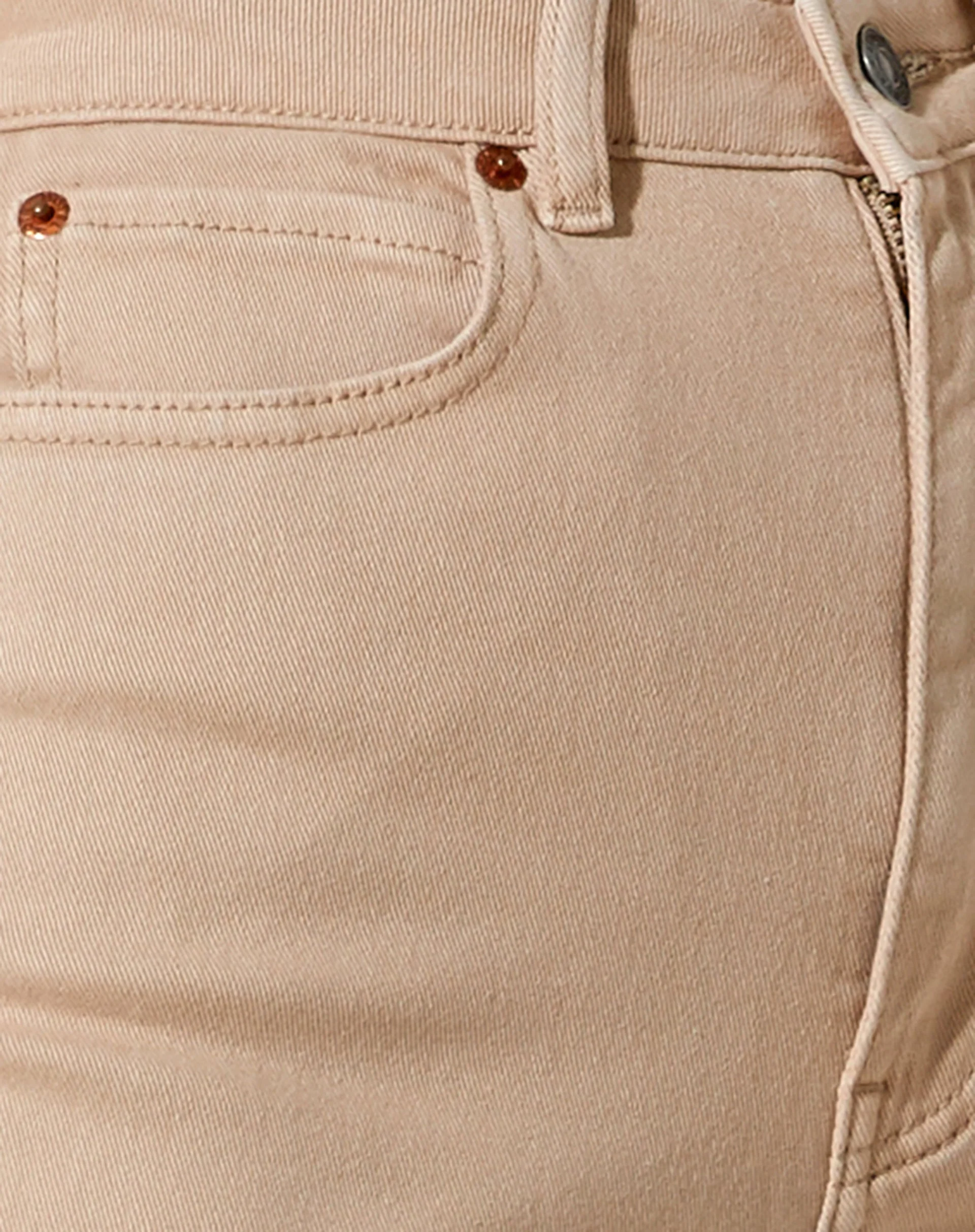 Straight Leg Jeans in Winter Sandwash - Image 6