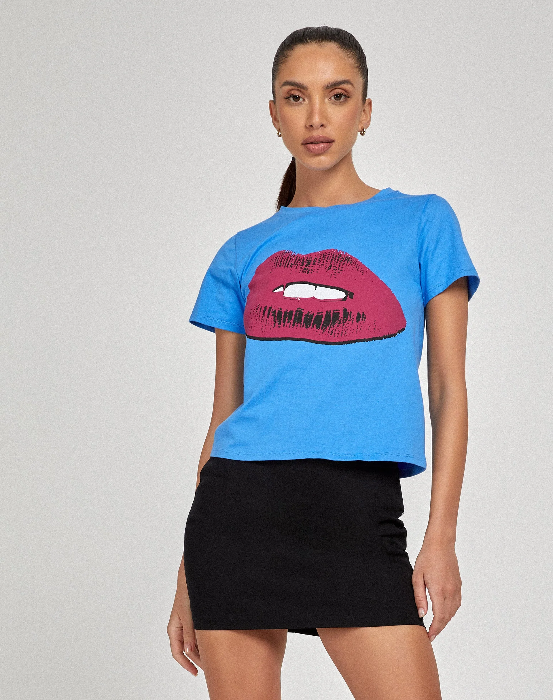 Sulo Top in Sweetheart Blau - Image 2