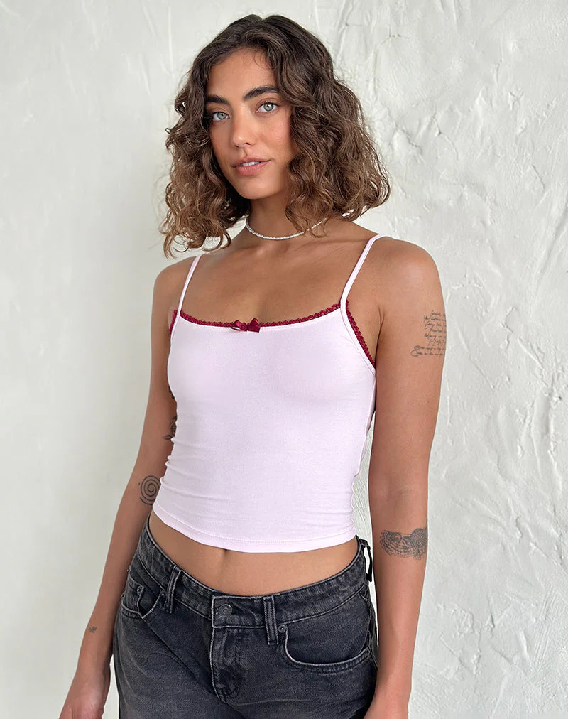 Suna Vest Top in Hellrosa mit burgunderrotem Besatz