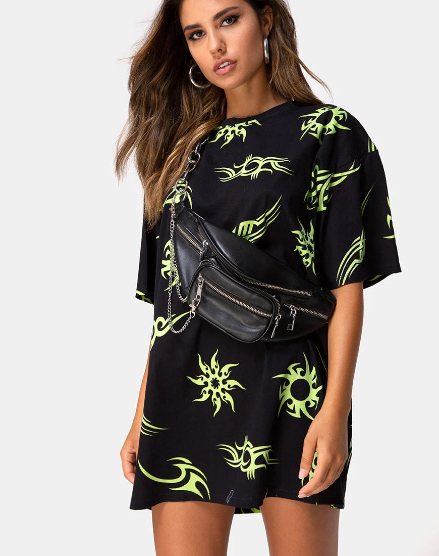 Sunny Kiss Tee in Schwarz mit Tribal-Repeat - Image 5
