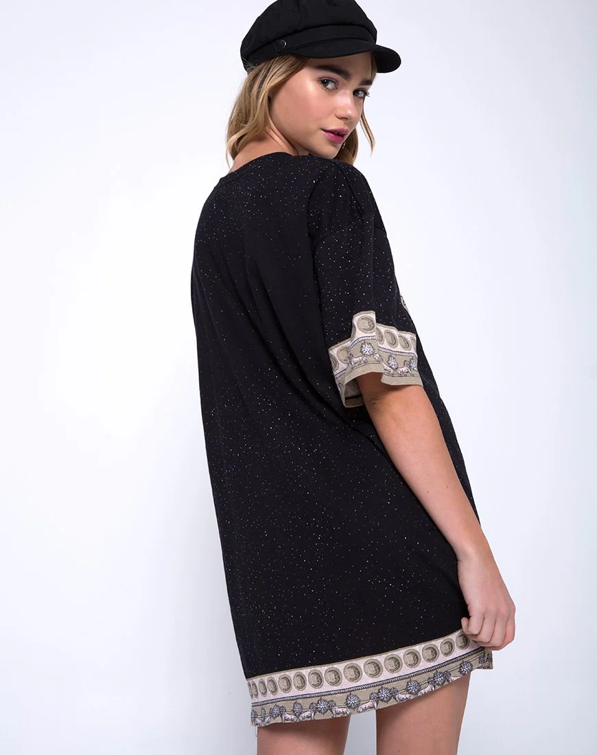 Sunny Kiss Oversize Tee in Eclipse Platzierung - Image 2