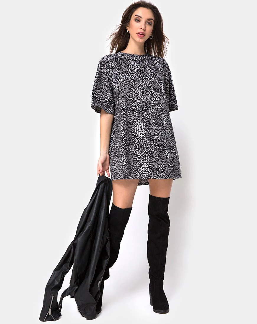 Sunny Kiss Tee in Rar Leopard Grau - Image 6
