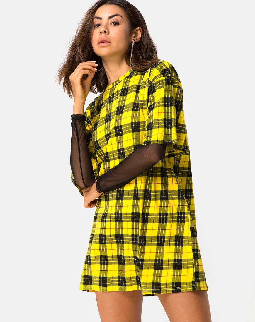Sunny Kiss Kleid in Winterkariert Gelb