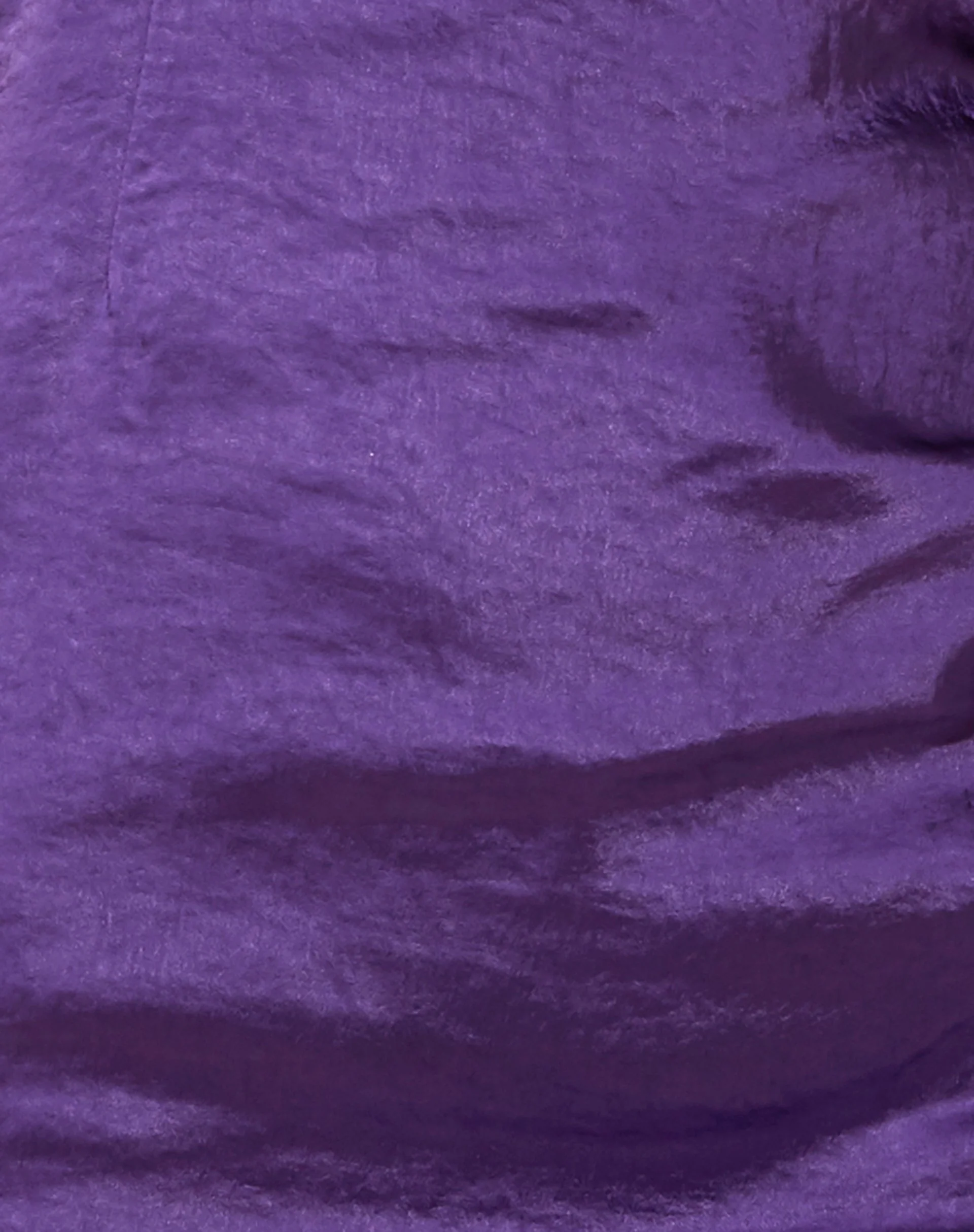 Syanta Bodycon-Kleid aus Satin in Lila - Image 6