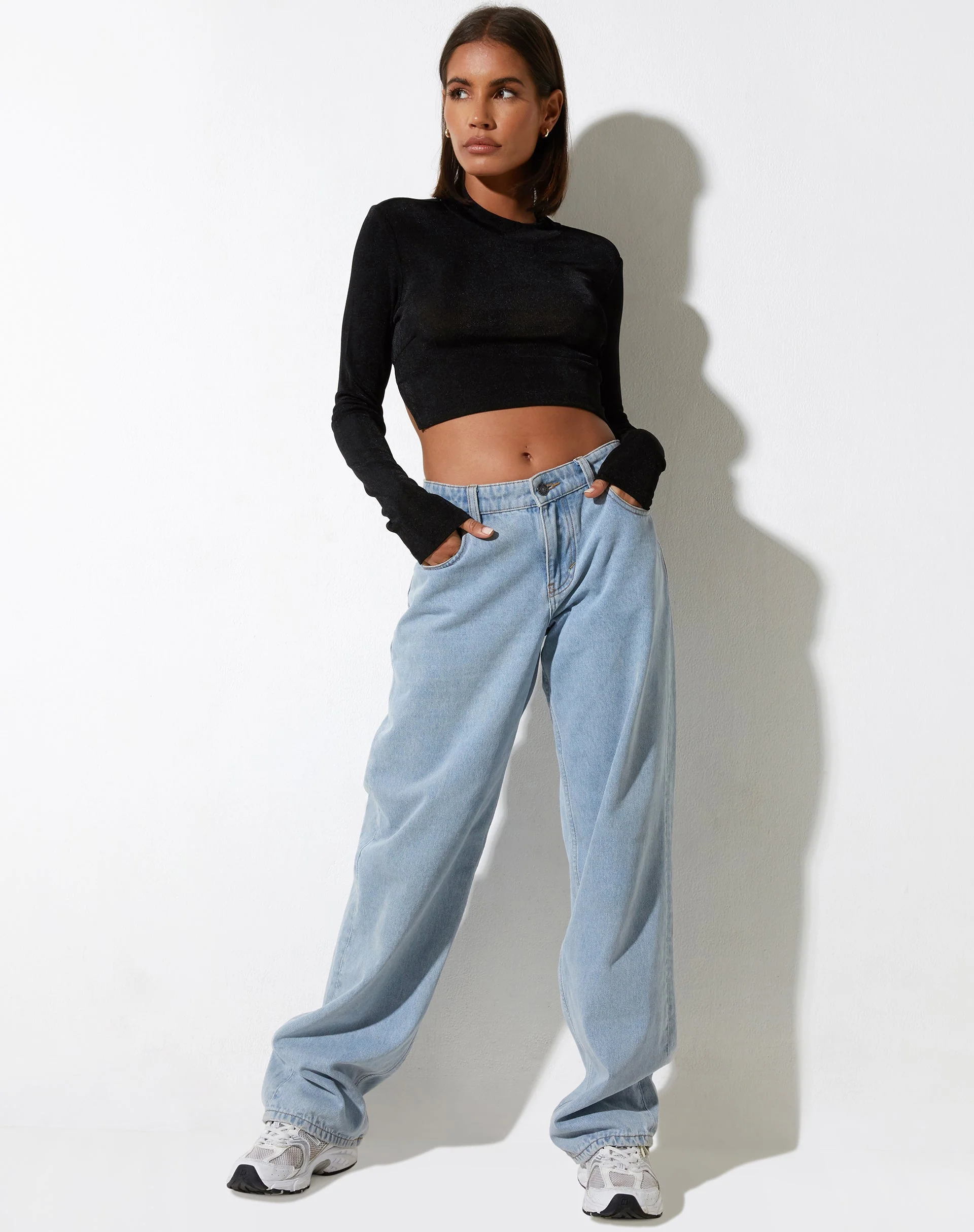 Tadita Crop Top aus Krepp Schwarz - Image 3