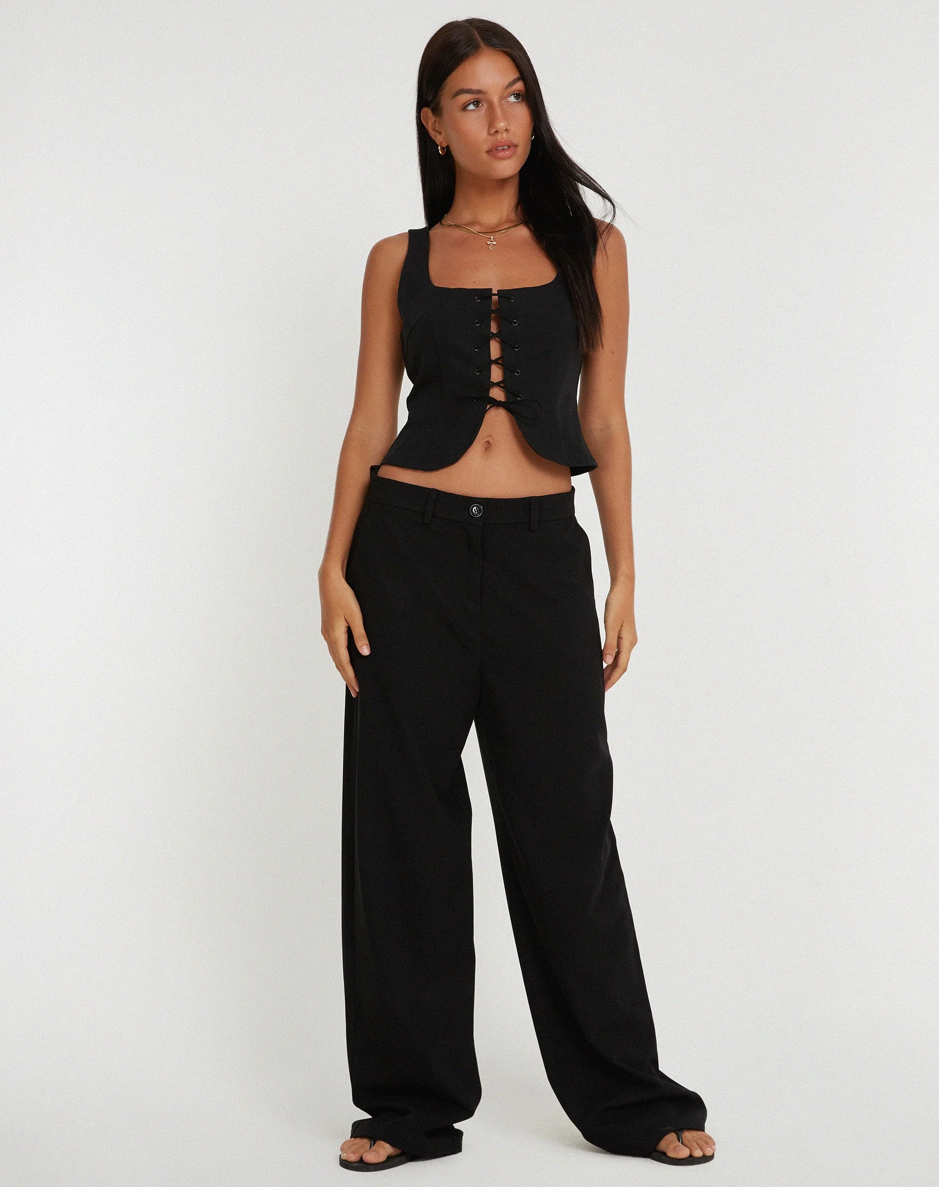 Taula Top in Schwarz - Image 4