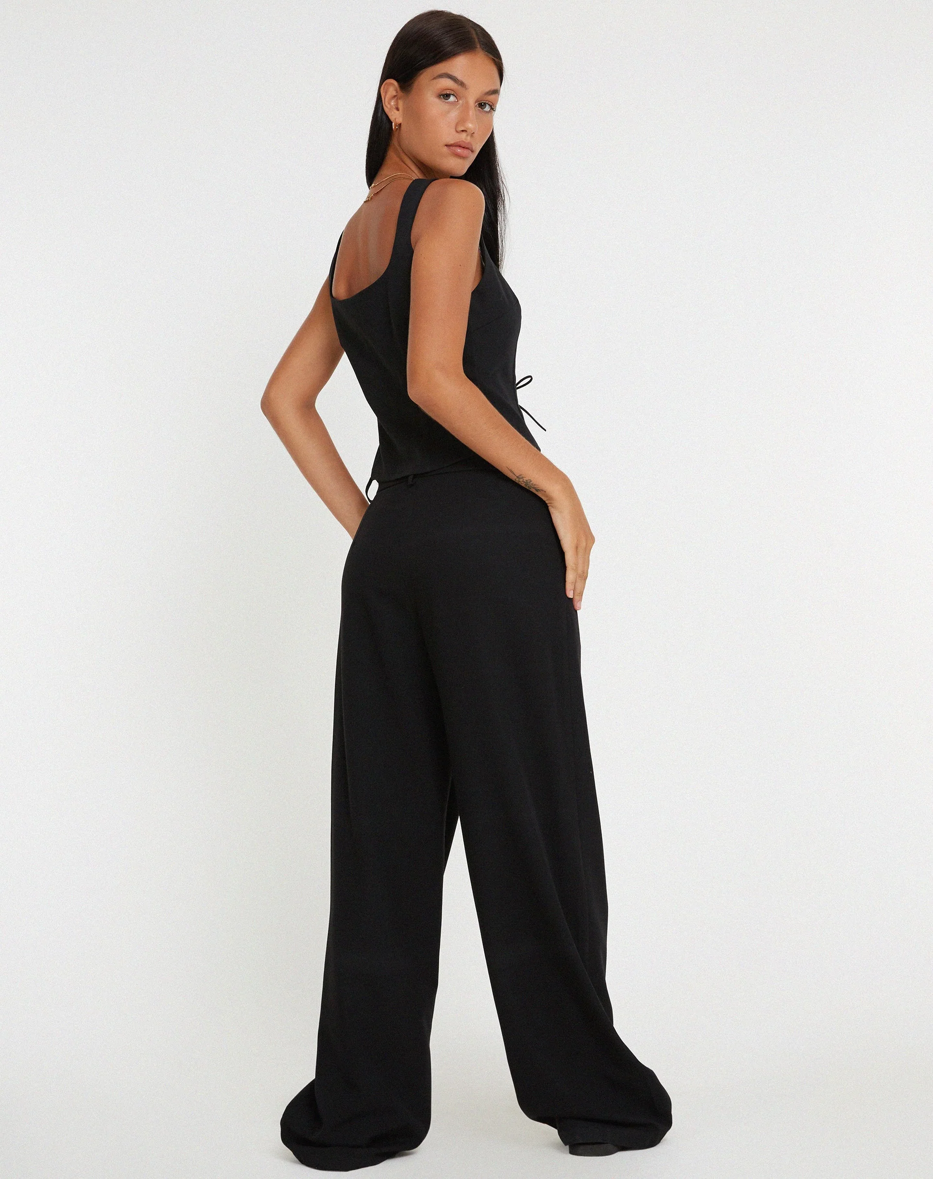 Taula Top in Schwarz - Image 5