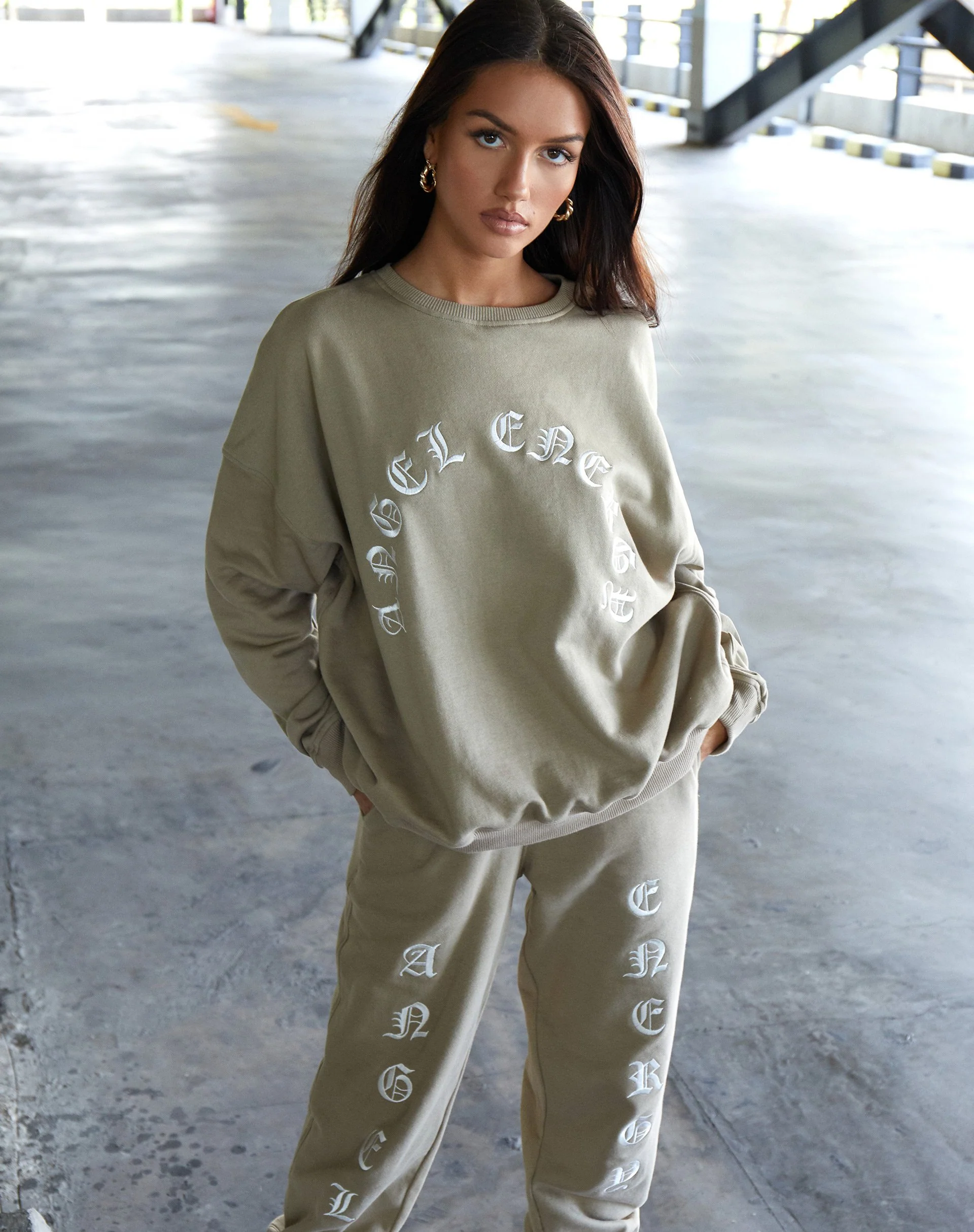 Ted Sweatshirt aus Eukalyptus mit 'Angel Energy'-Stickerei - Image 2