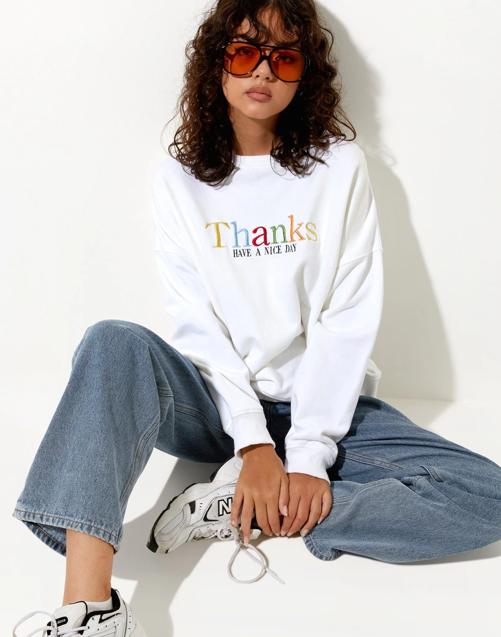 Ted Sweatshirt in Weiß Thank You Have A Nice Day Embro