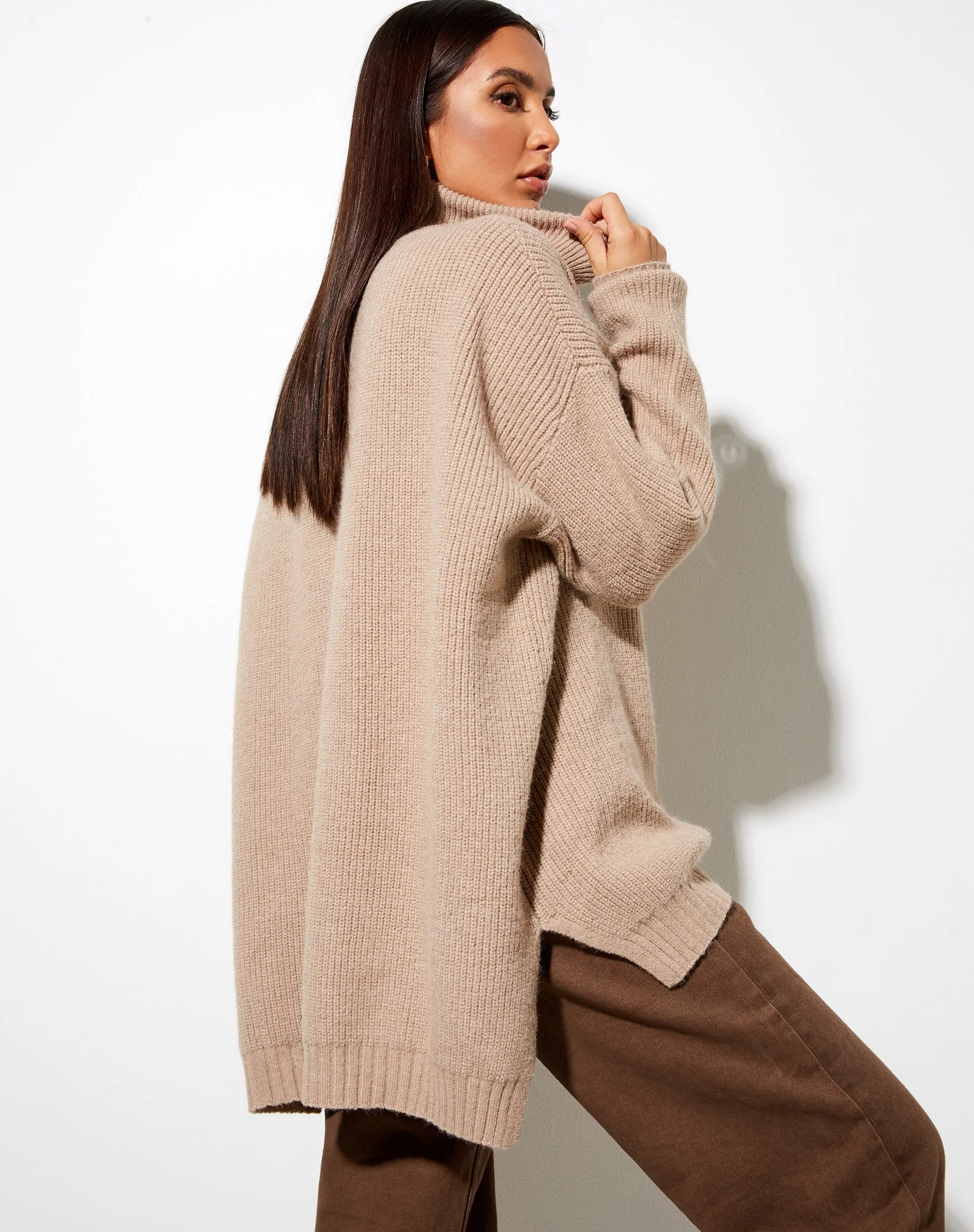 Thach Pullover in Grau Beige - Image 2