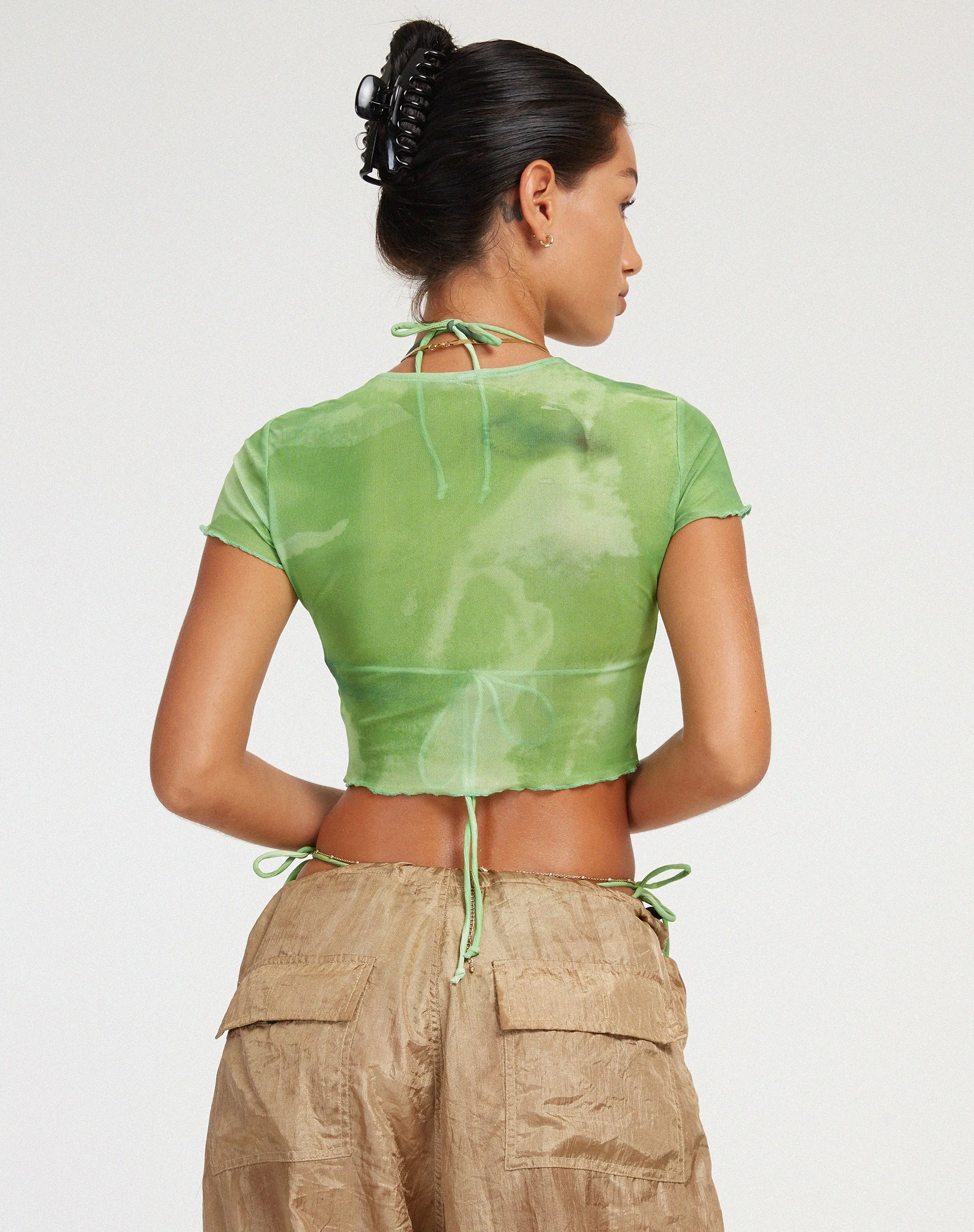 Tiney Crop Top in Aquarellgrün - Image 4