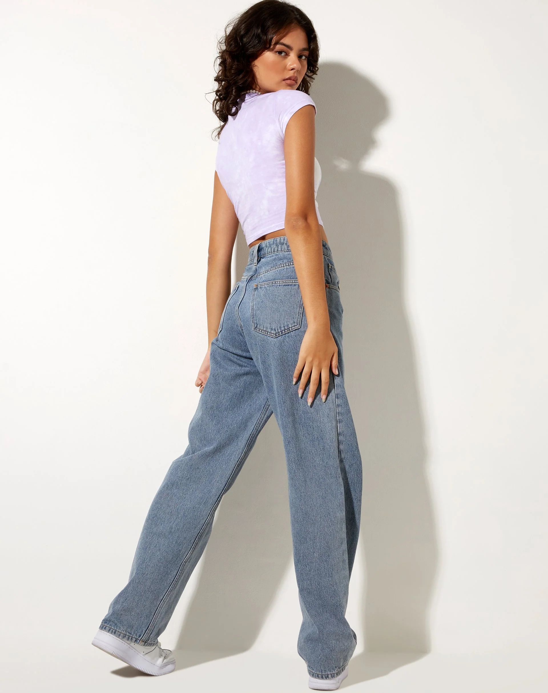Tinlo Crop Top in Flieder Weiß Tie Dye Kreis - Image 4