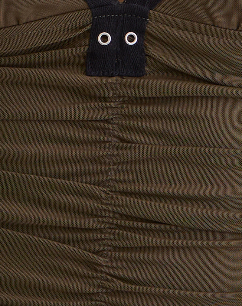 Tolani Cami Top aus schwerem Netzstoff in Khaki - Image 8