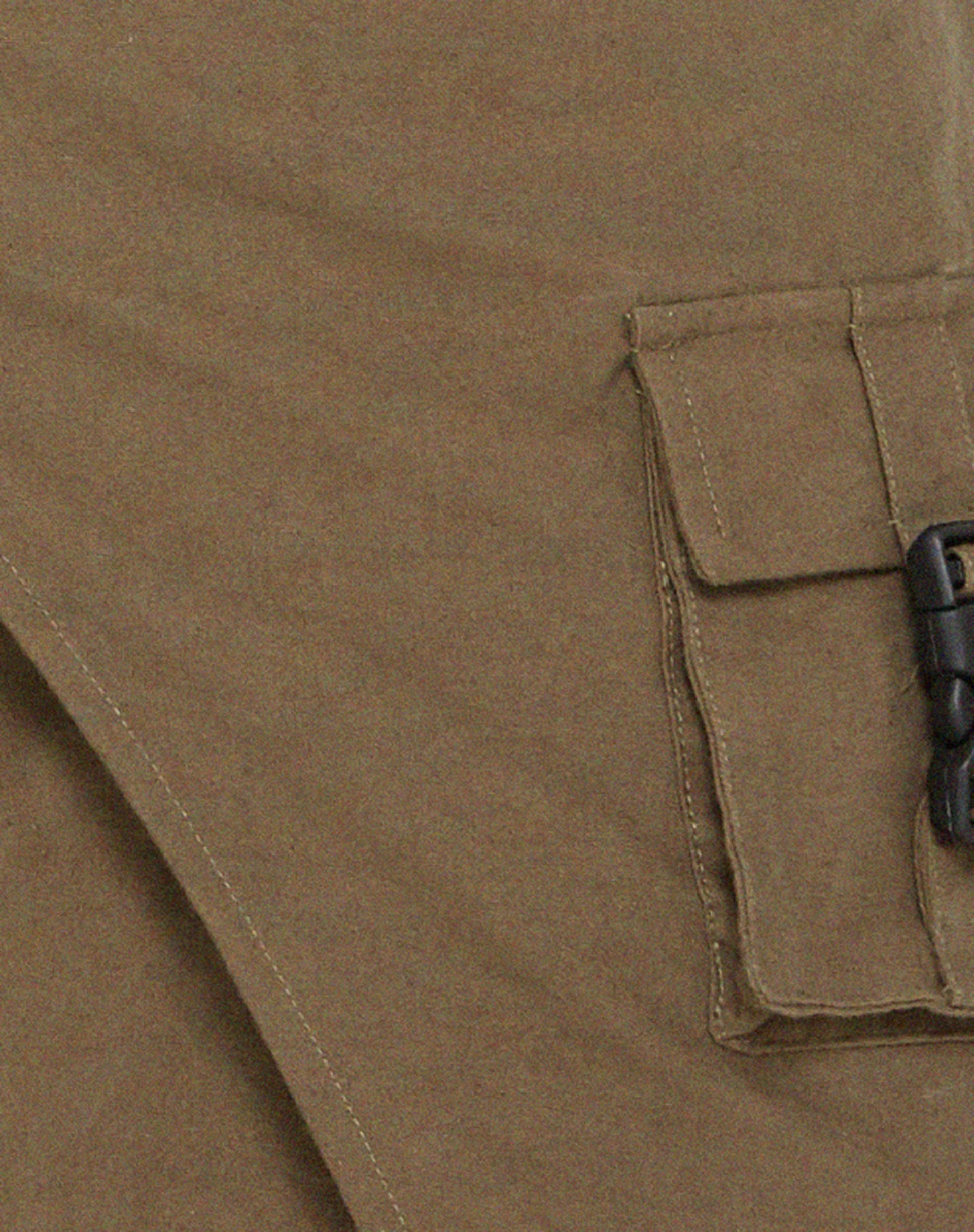 Trin Minirock mit niedriger Taille in Military Khaki - Image 7