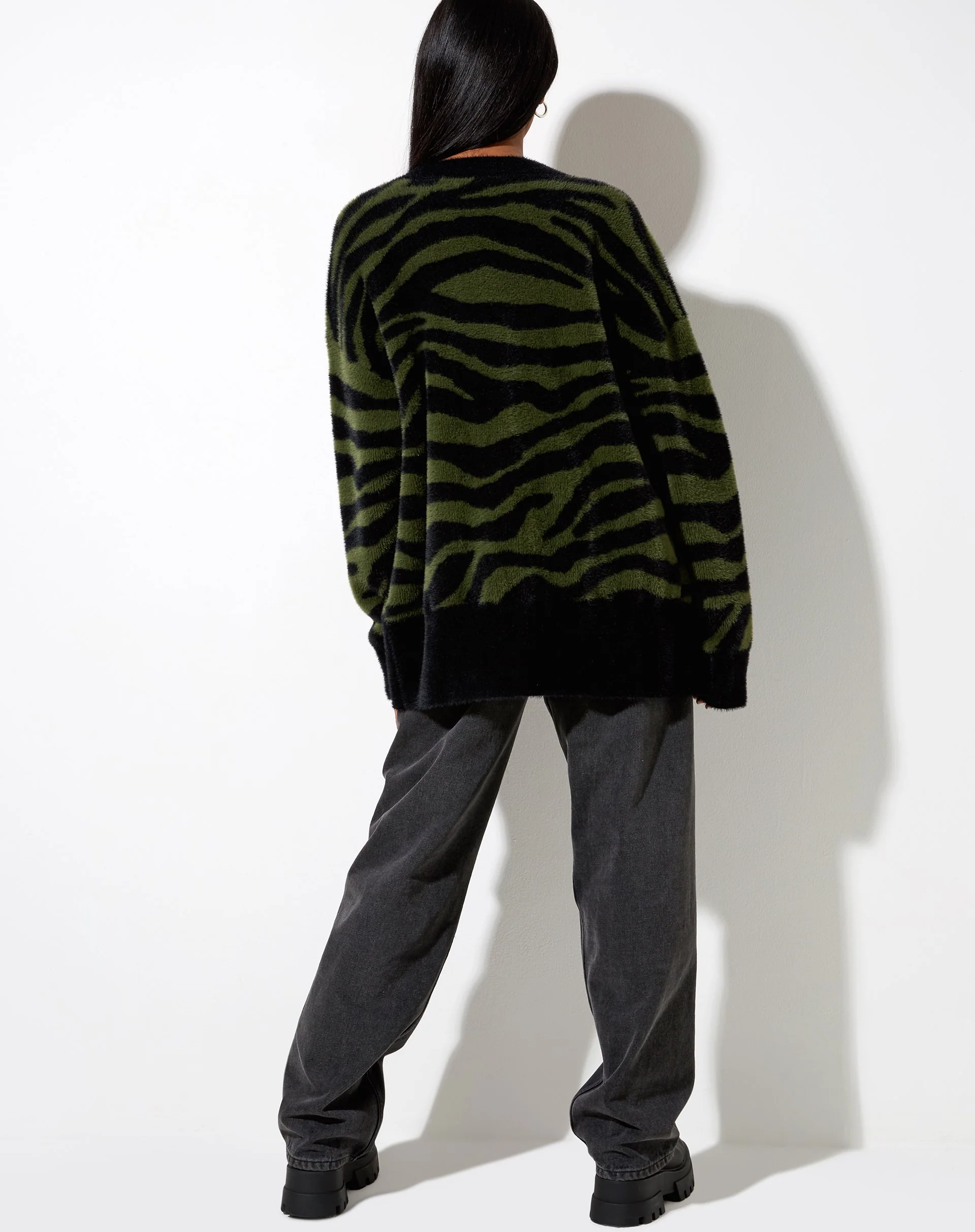 Uriela Cardi aus Zebrastrick in Oliv und Schwarz - Image 4