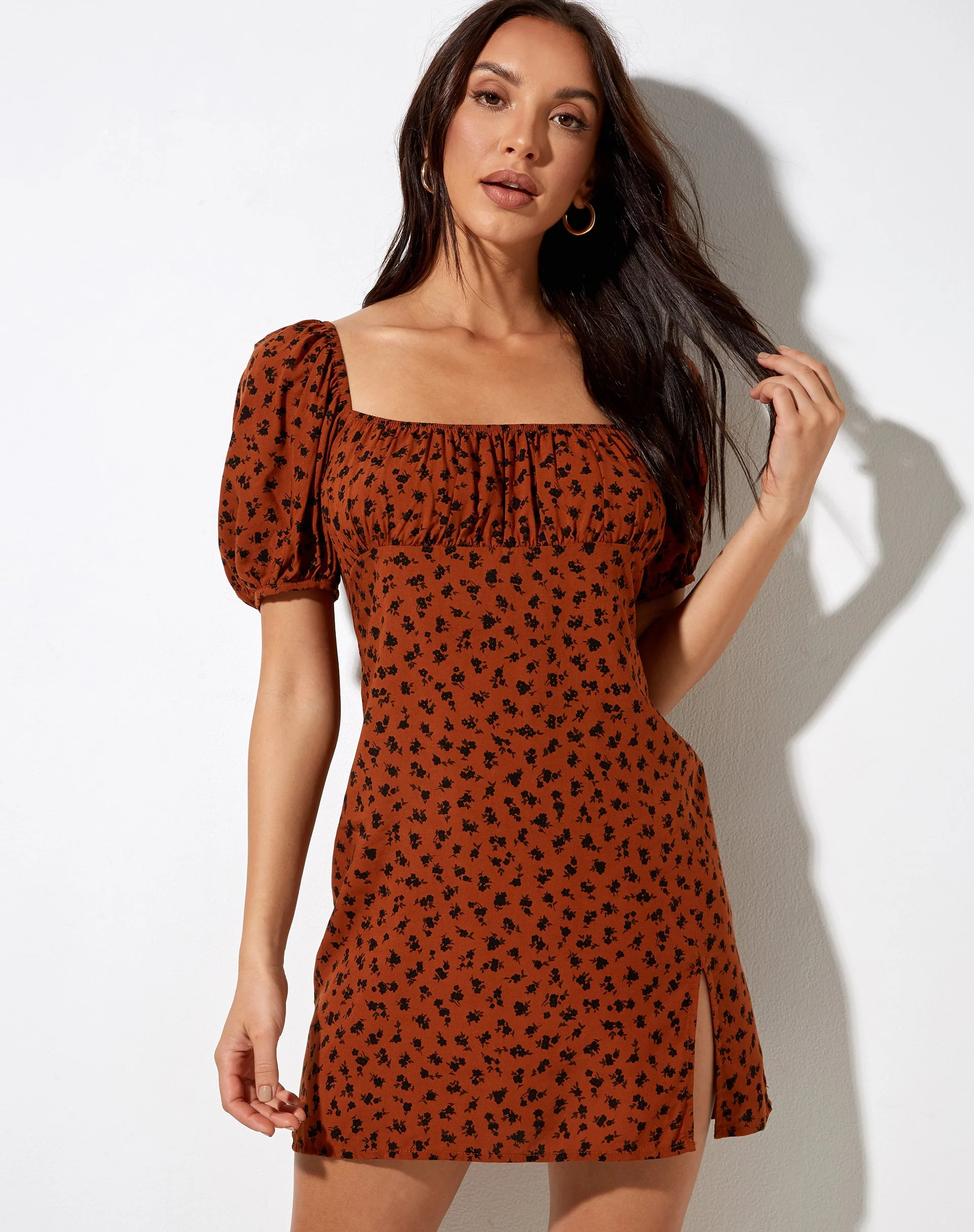 Varie Minikleid in zierlichem Daisy Bombay Brown - Image 4