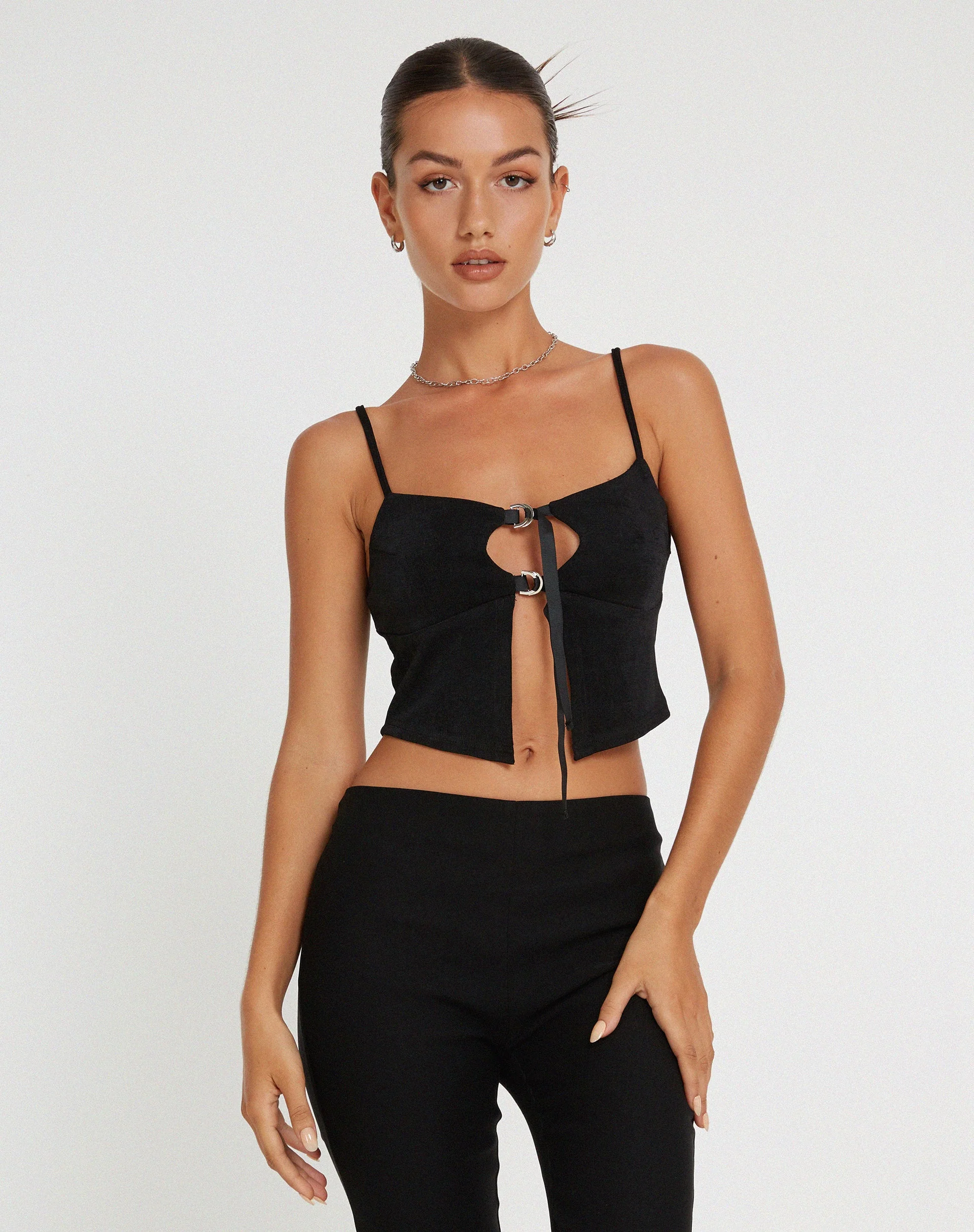 Velda Crop Top in Schwarz