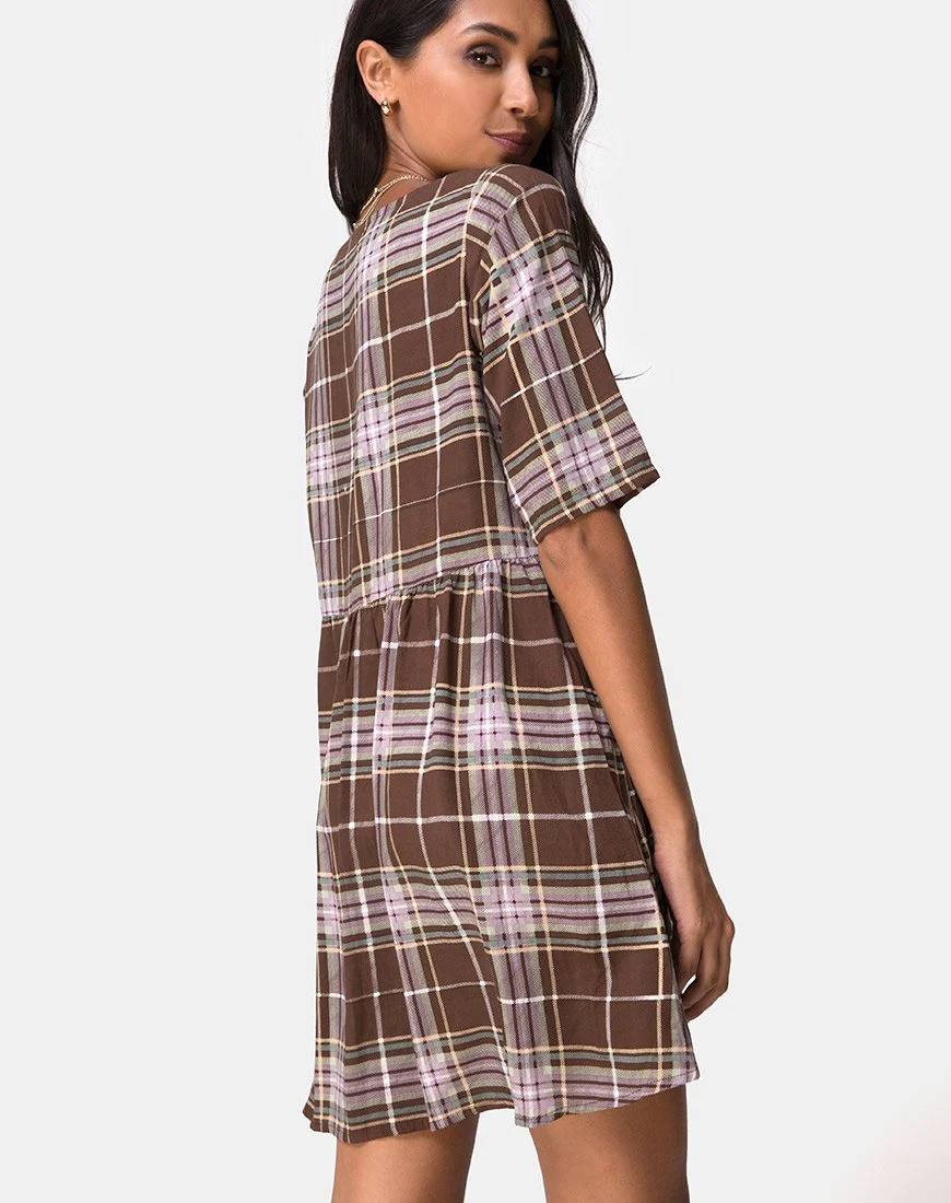 Verren Babydoll Kleid in Tartan Braun - Image 2
