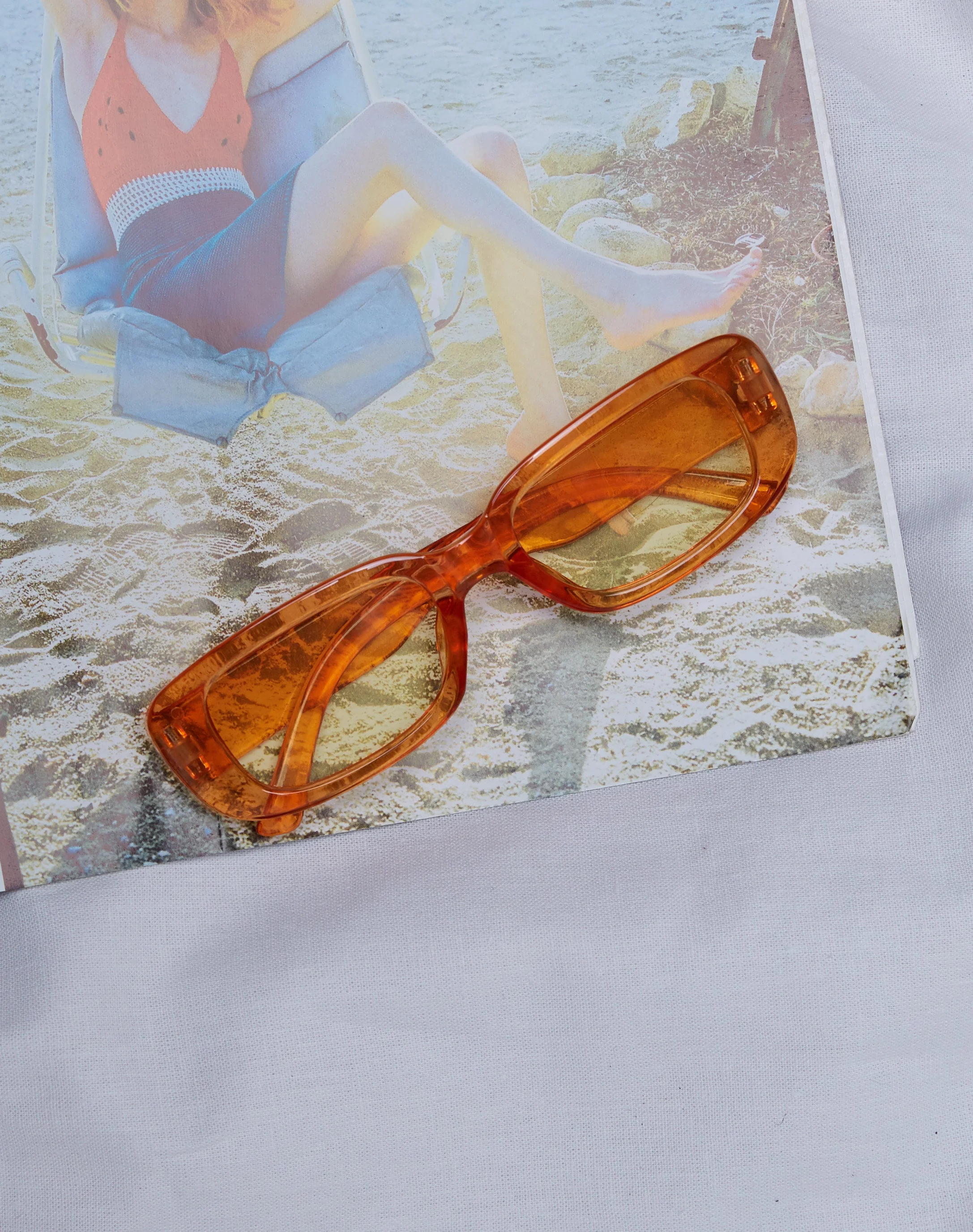 Versa Sonnenbrille in Gelb - Image 3