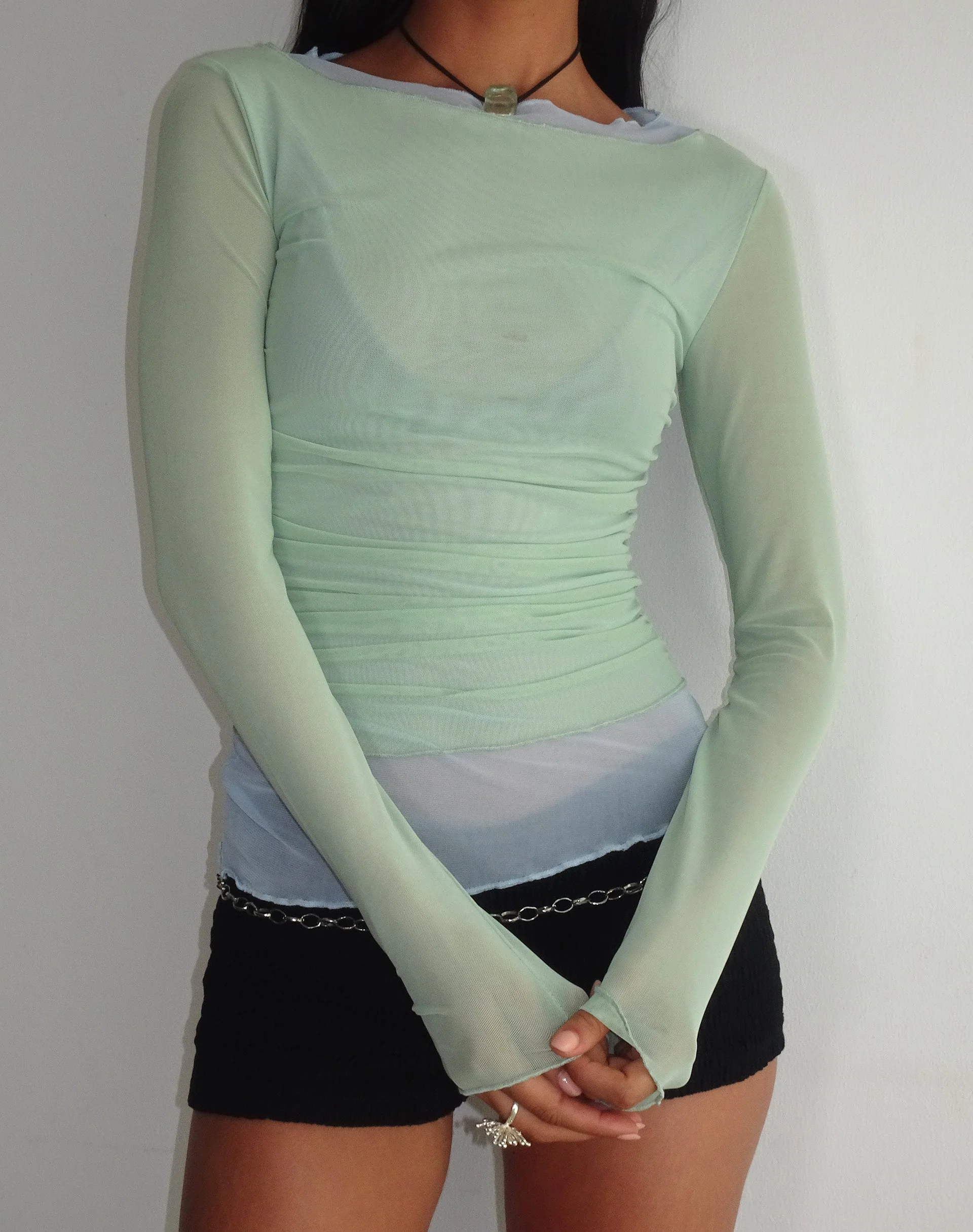 Vrist Langärmeliges Mesh-Top in Frostblau - Image 2