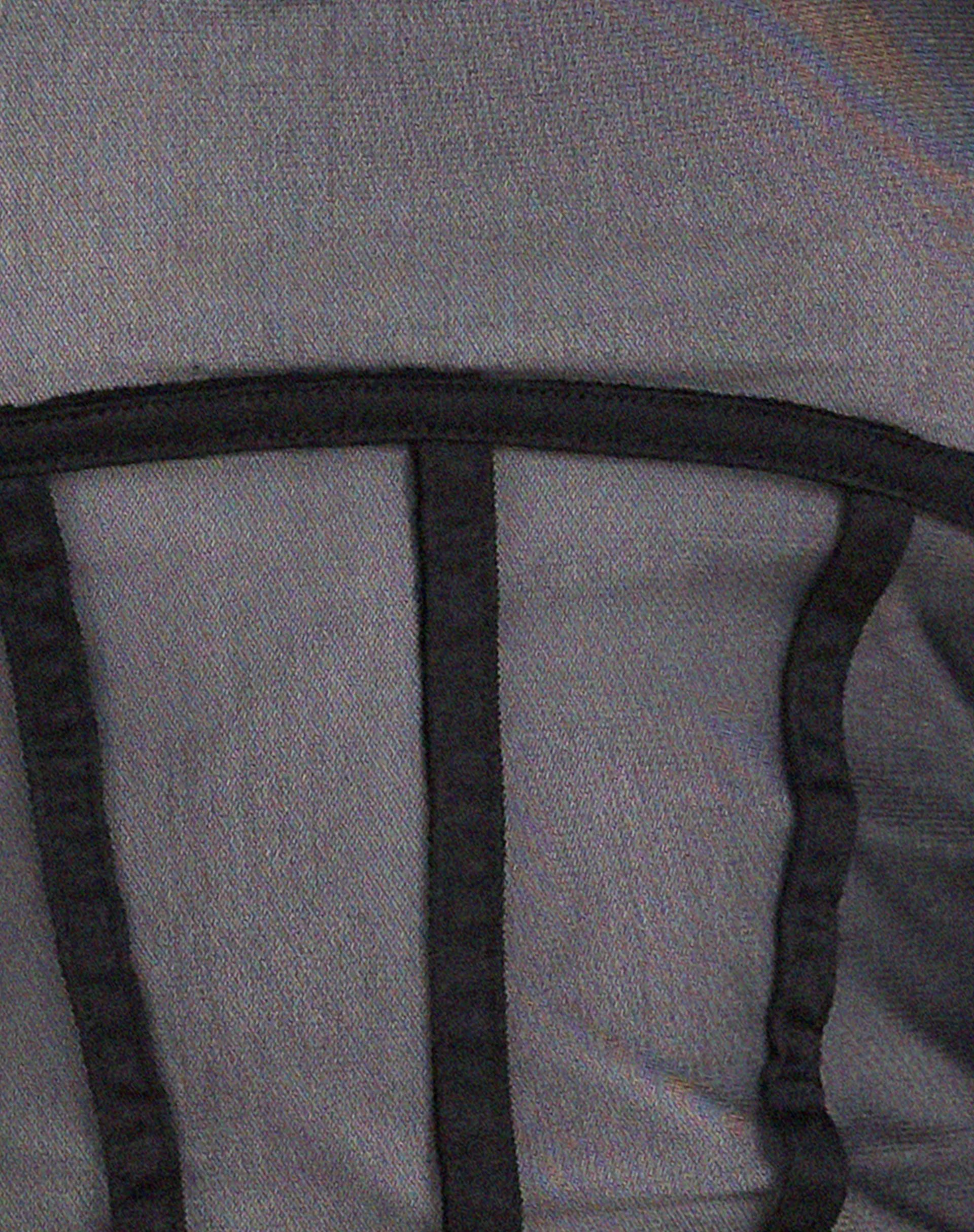 Wali Crop Top in Schwarz - Image 6