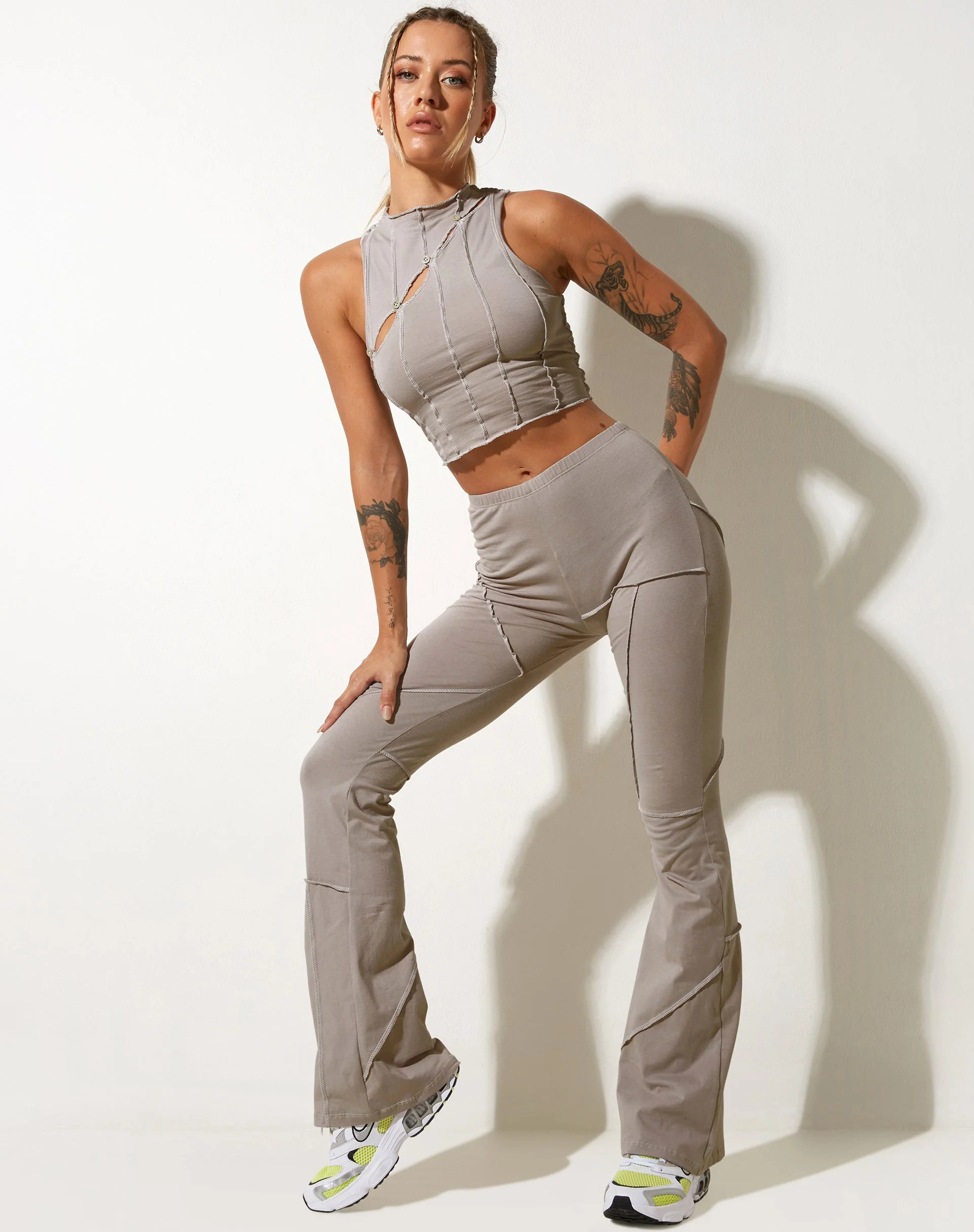 Walker-Schlaghose aus Lycra Hafermilch - Image 3