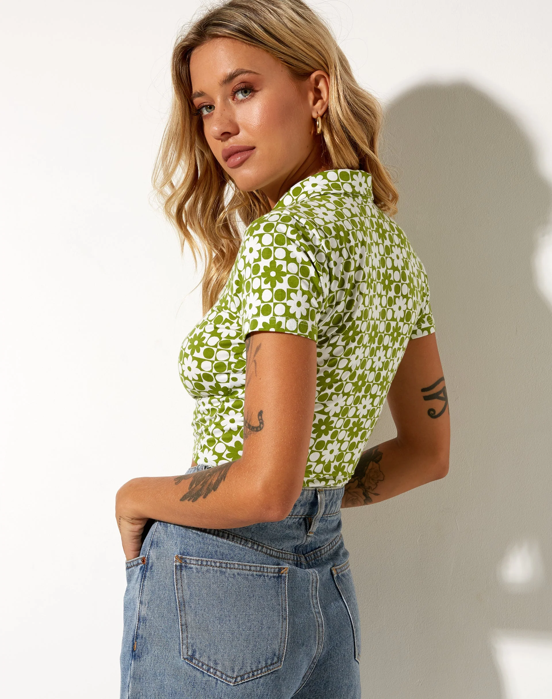 Wuma Cropped Shirt aus Patchwork Daisy Green - Image 2
