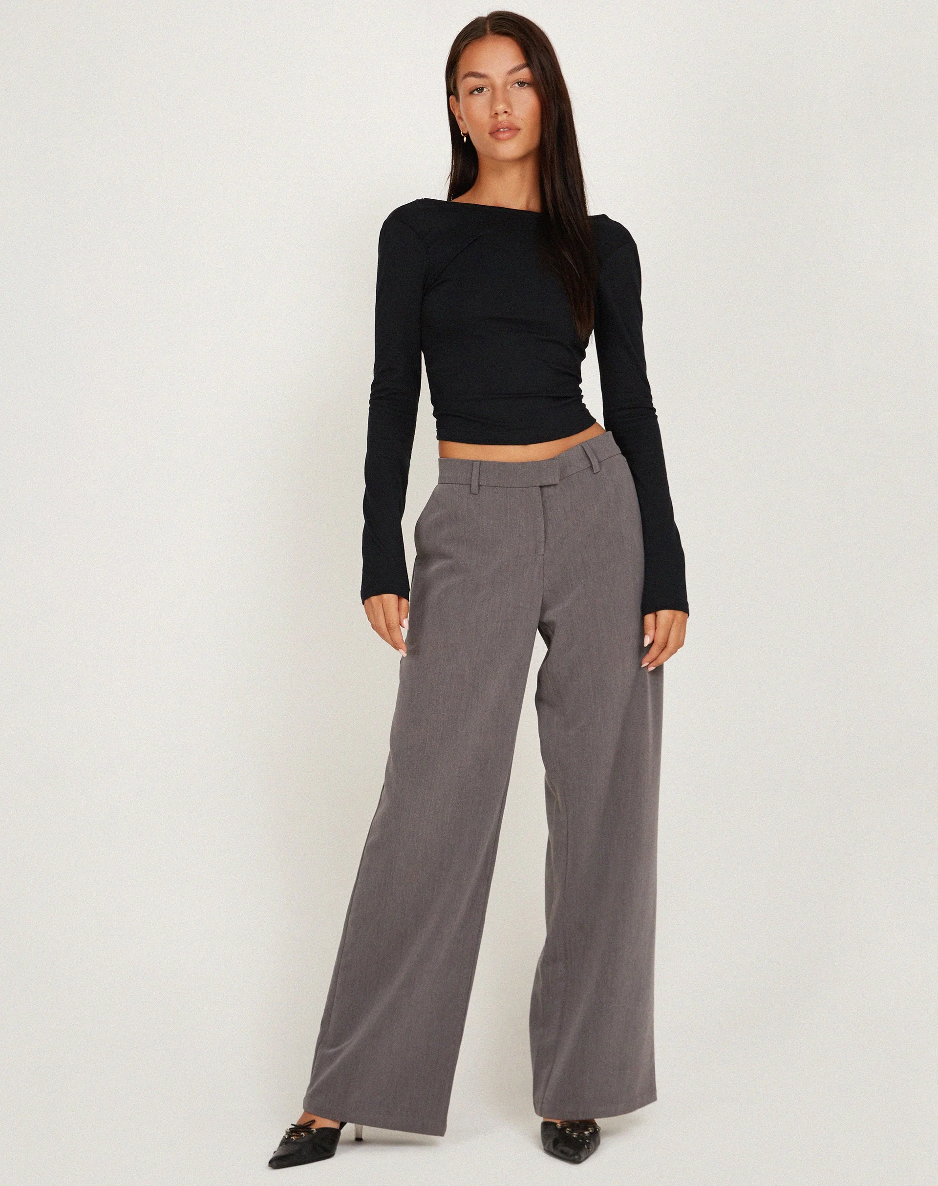 Xiabon Langärmeliges Crop Top in Schwarz - Image 3