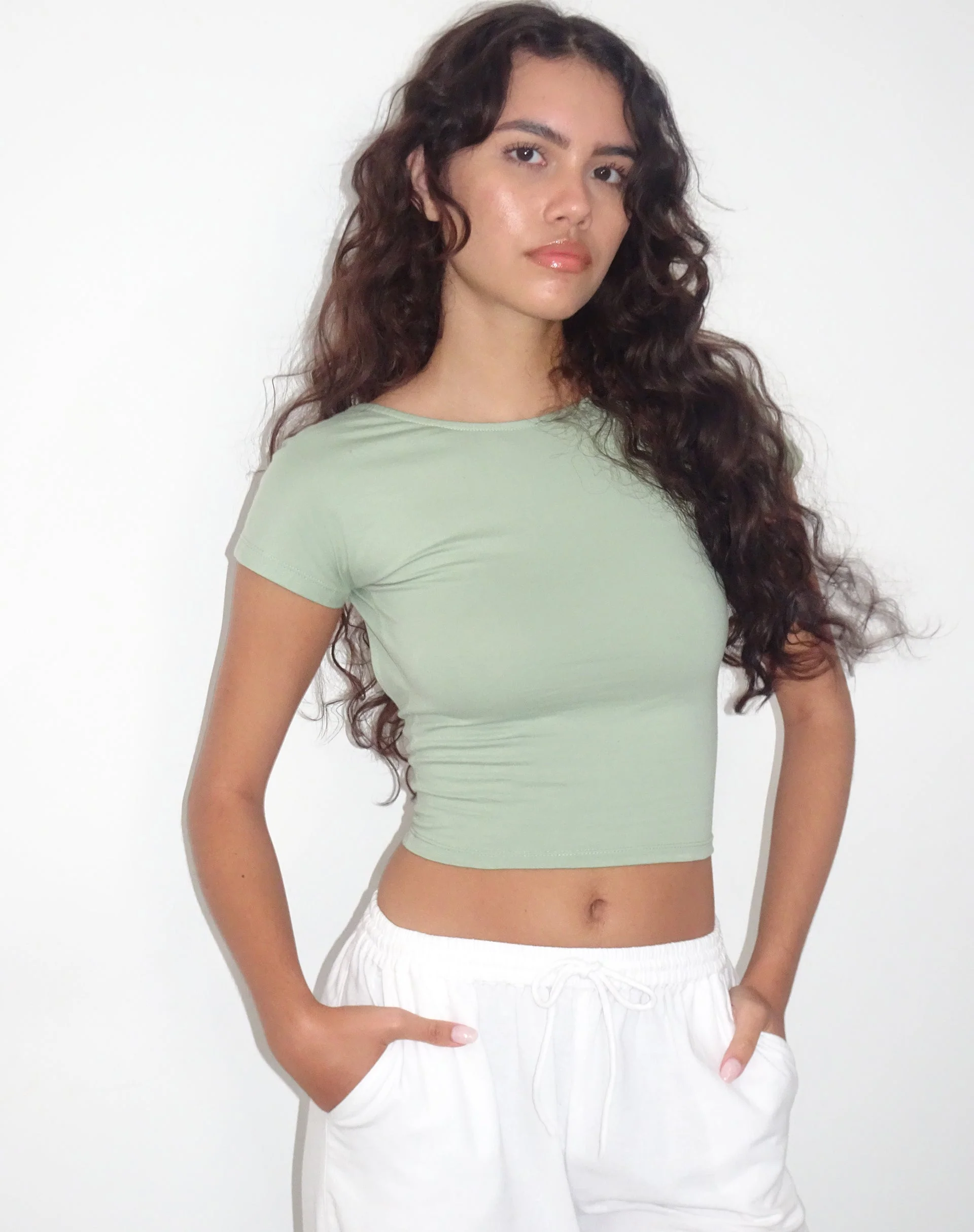 Xiwang Crop Top in Wüstensalbei - Image 2