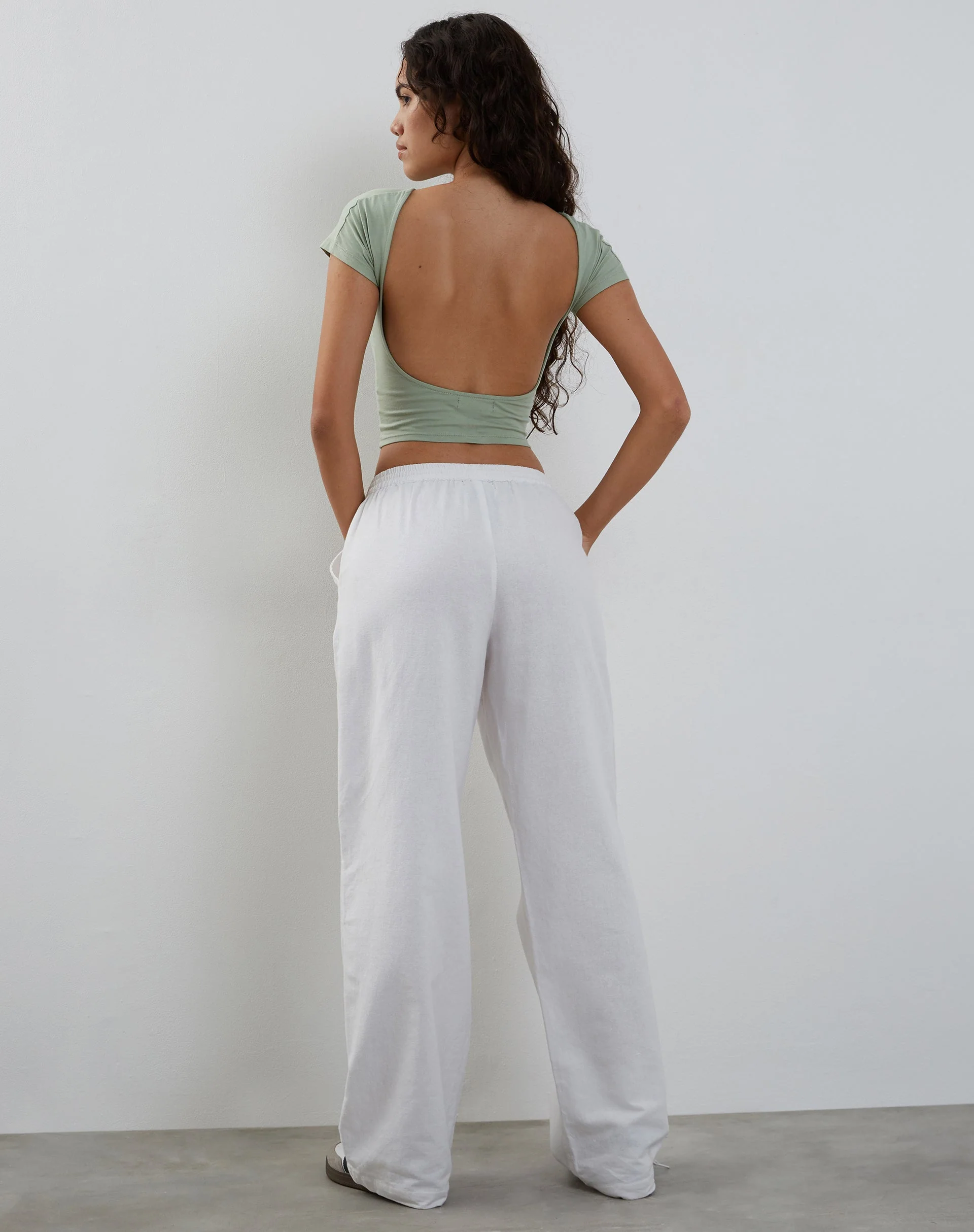 Xiwang Crop Top in Wüstensalbei - Image 6